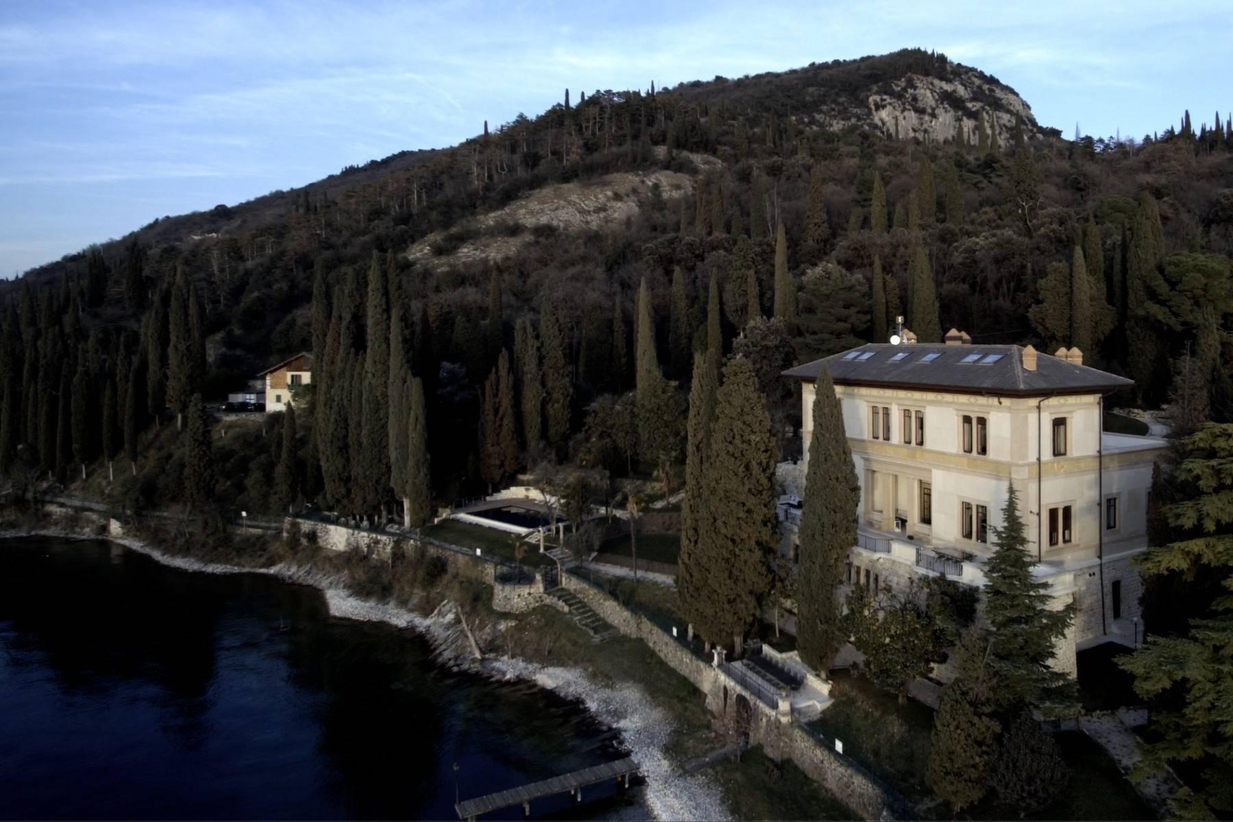 Villa Daniel - Goditi l'atmosfera magica di questa deliziosa villa sul Lago di Garda - 2