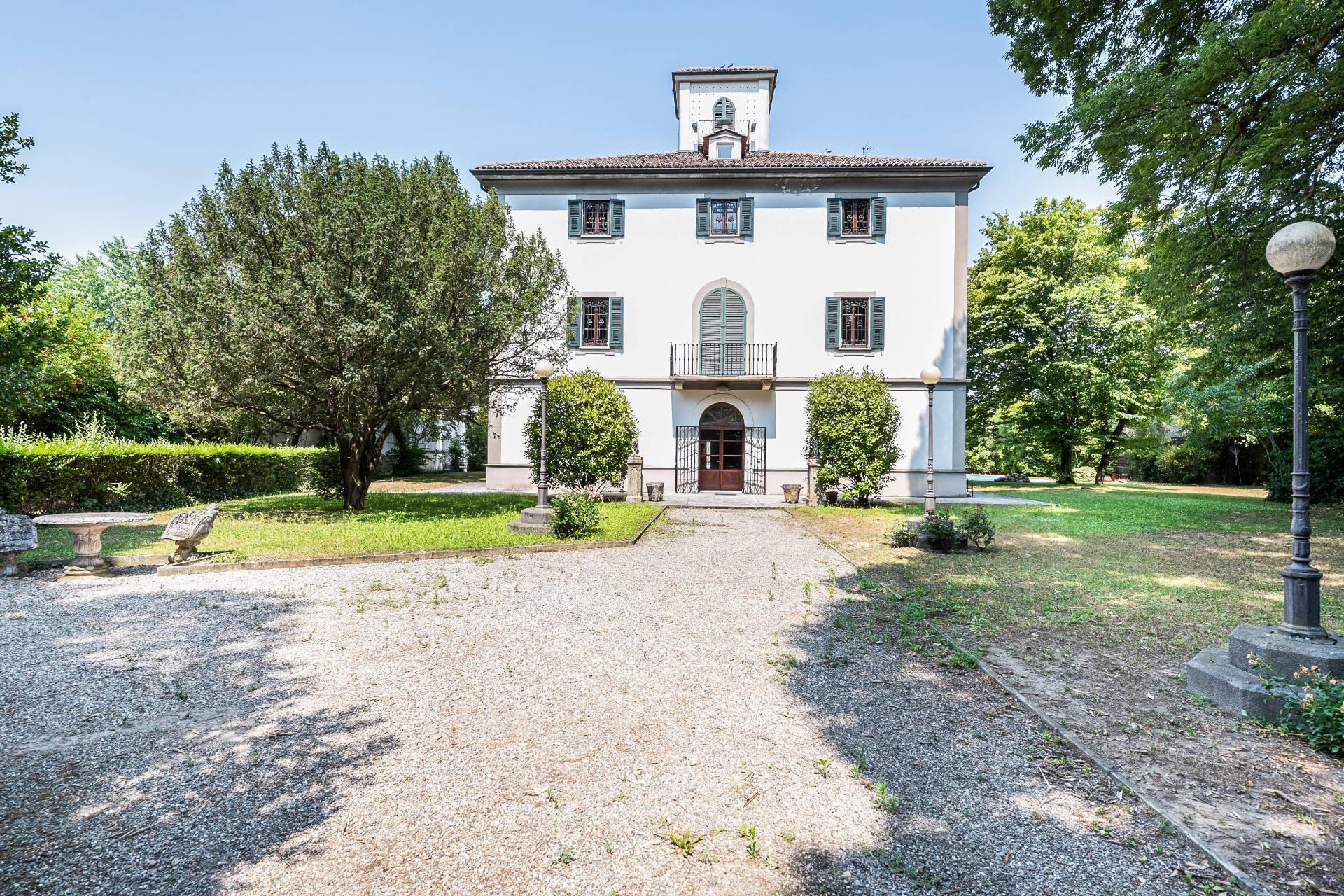 Diskrete Villa in der Umgebung von Vigevano - 1