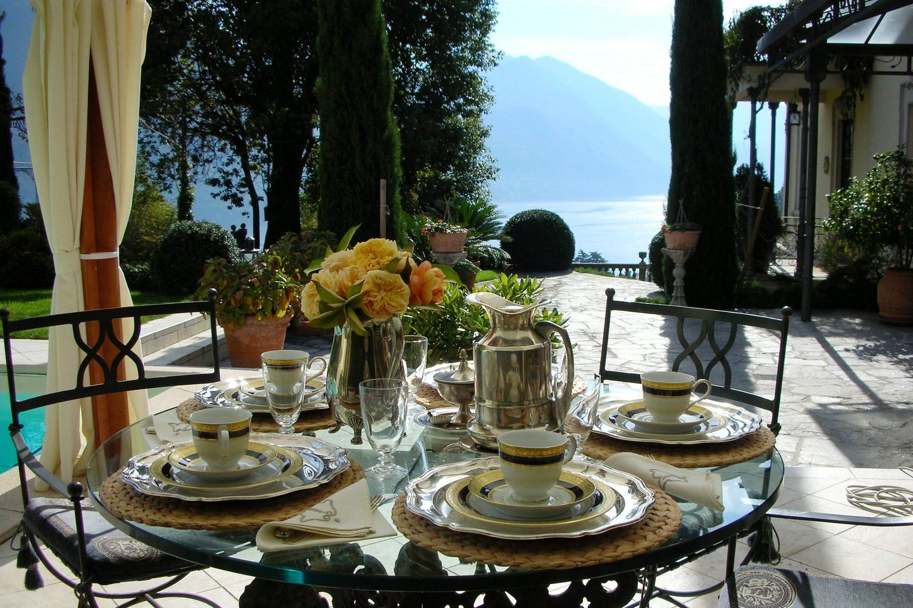 Villa illustre affacciata sul Lago di Como - 18