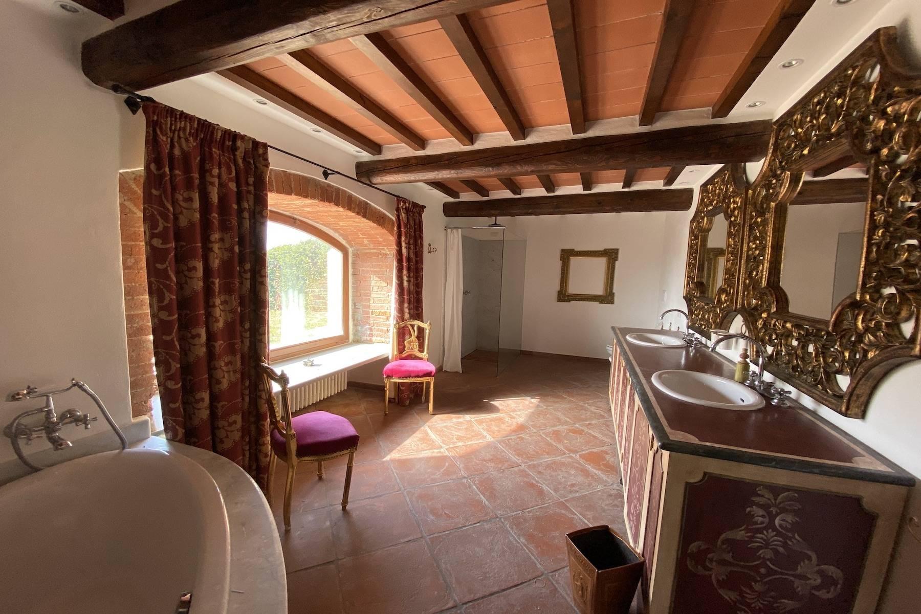 Remarkable 102 hectares wine estate in the heart of Chianti - 18