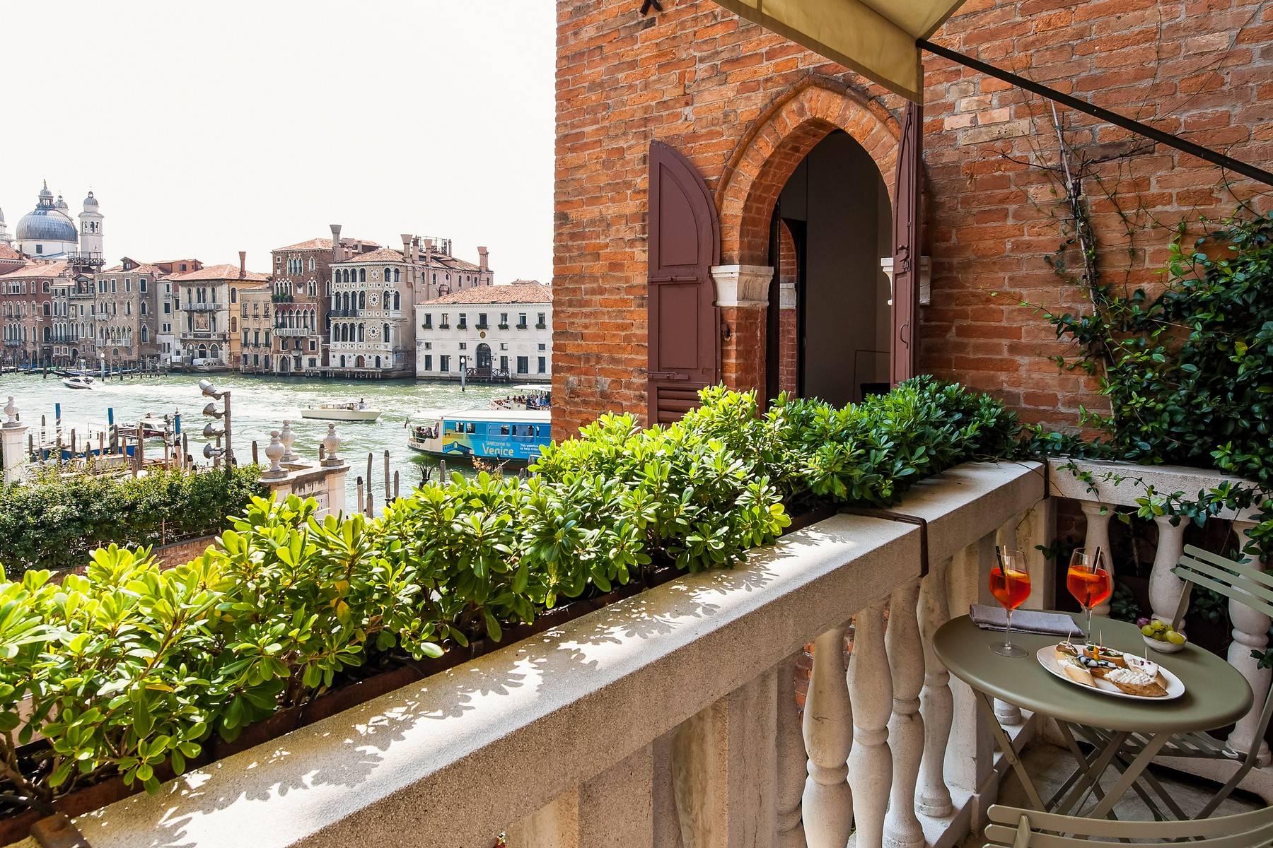Vues incroyables sur le Grand Canal de Venise  - 1
