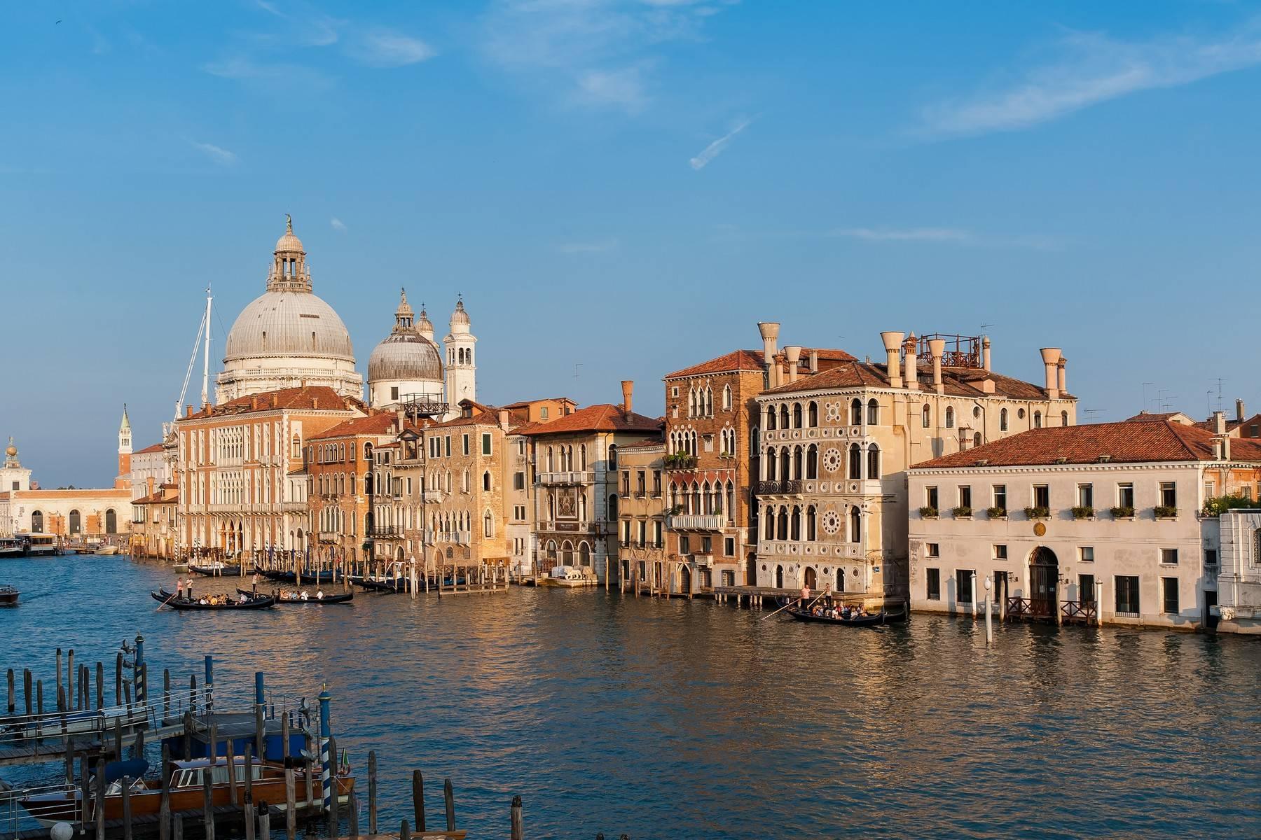 Vues incroyables sur le Grand Canal de Venise  - 23