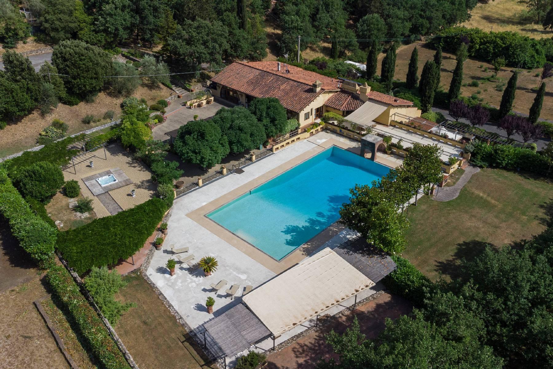 Exquisite property 17km from Florence - 1