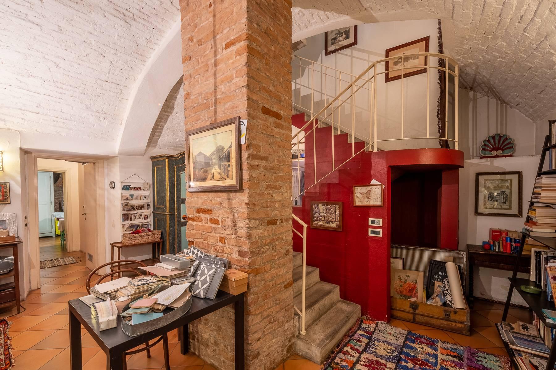 Exquisite apartment in the heart of the historic center of Turin - 14