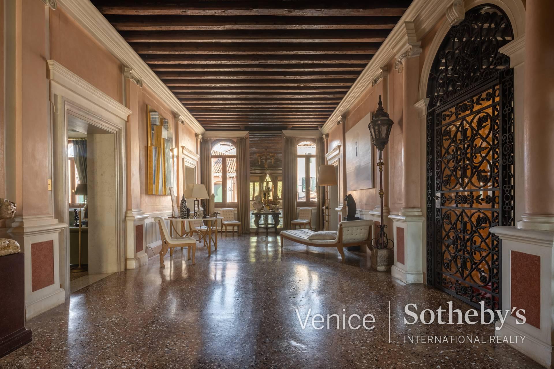 Renaissance Palazzo private home with spectacular gardens - 2