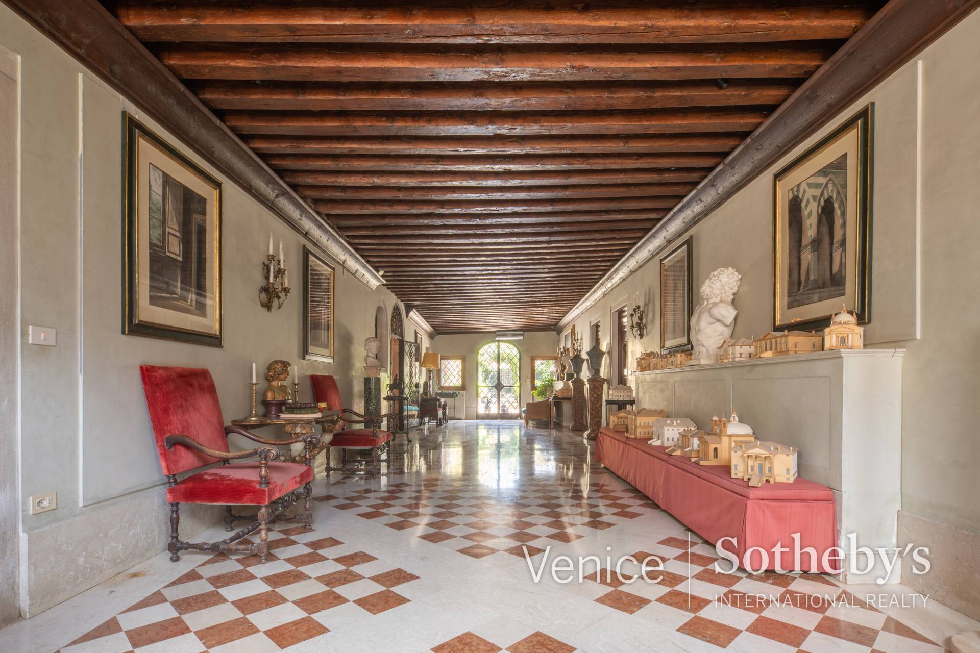 Renaissance Palazzo private home with spectacular gardens - 6