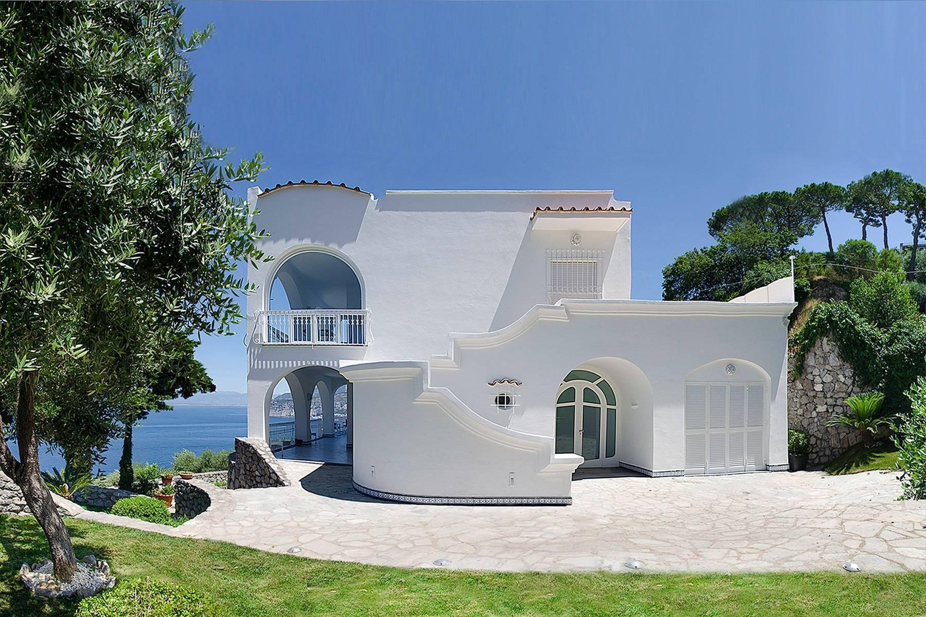 Villa romantica a Sorrento con splendida vista sul golfo - 1