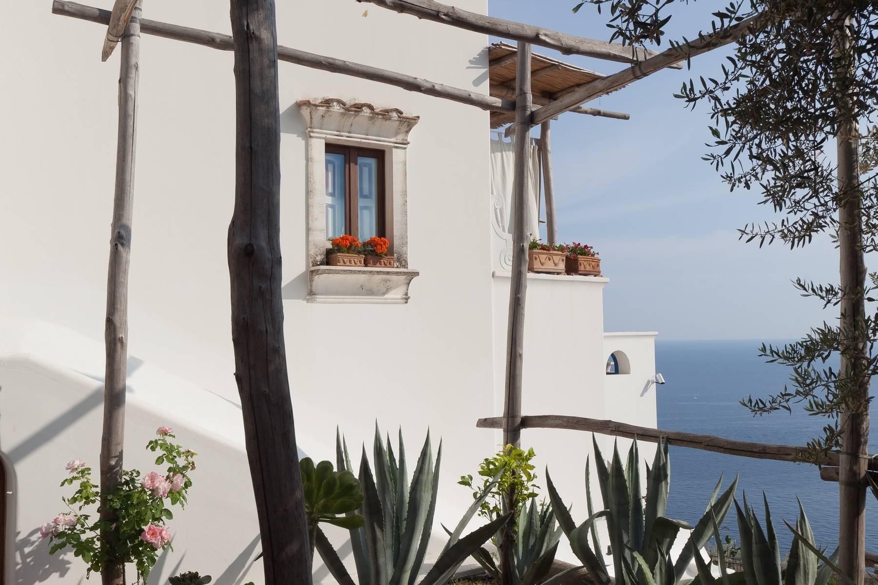 Una bellissima villa con vista sulla Costiera Amalfitana - 2