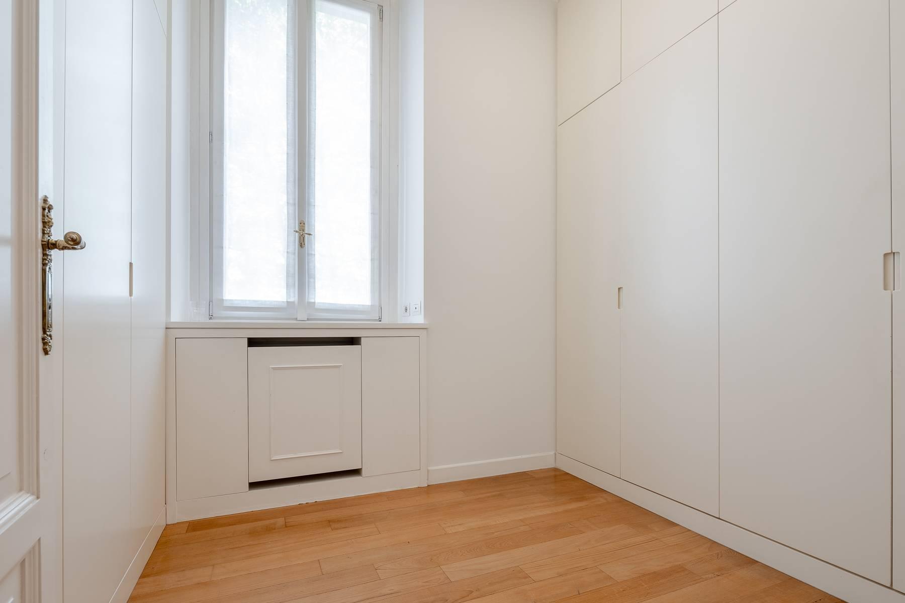 Elegant furnished apartment in the Conciliazione area - 13