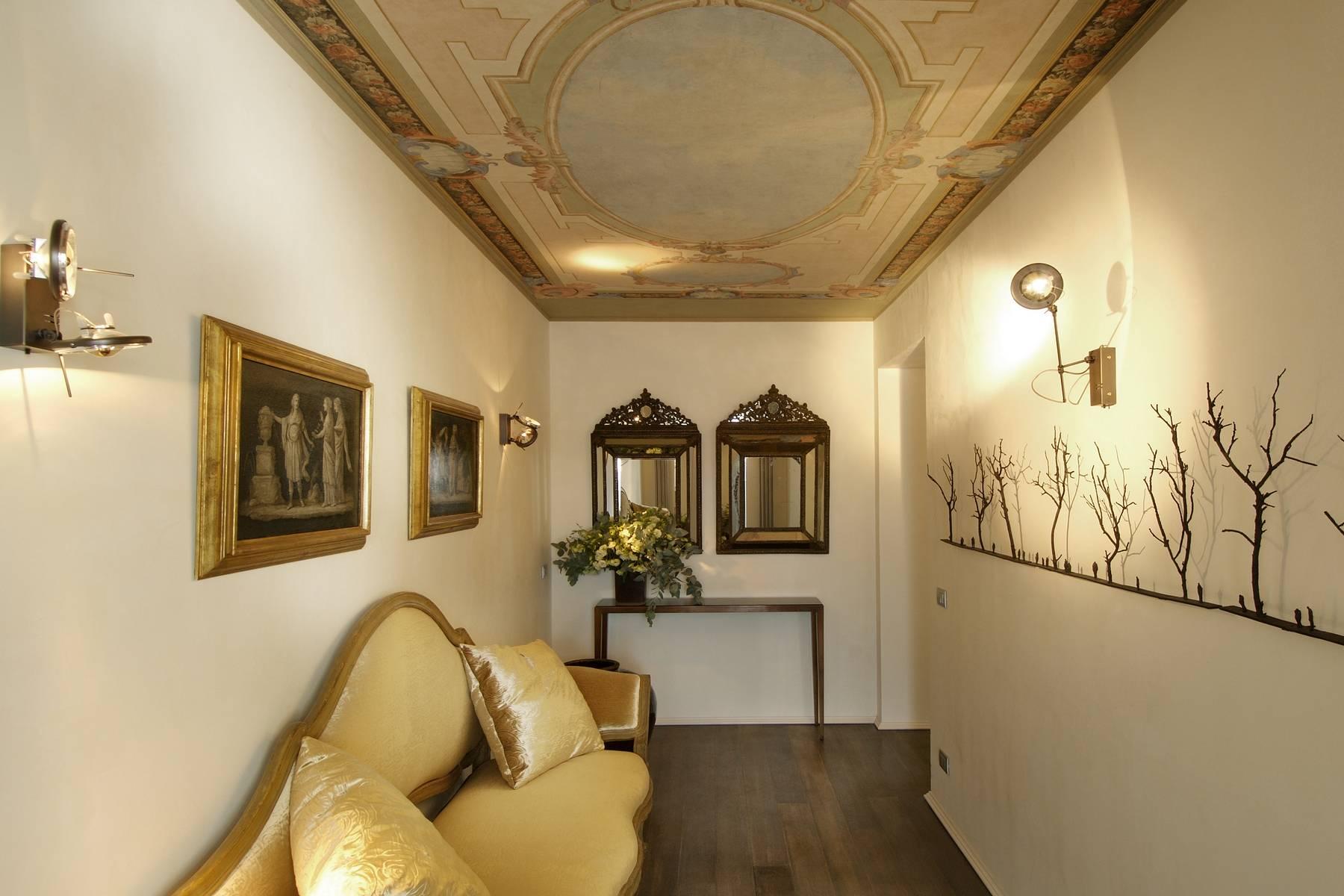 Luxurious charming Penthouse in the heart of Rome - 7
