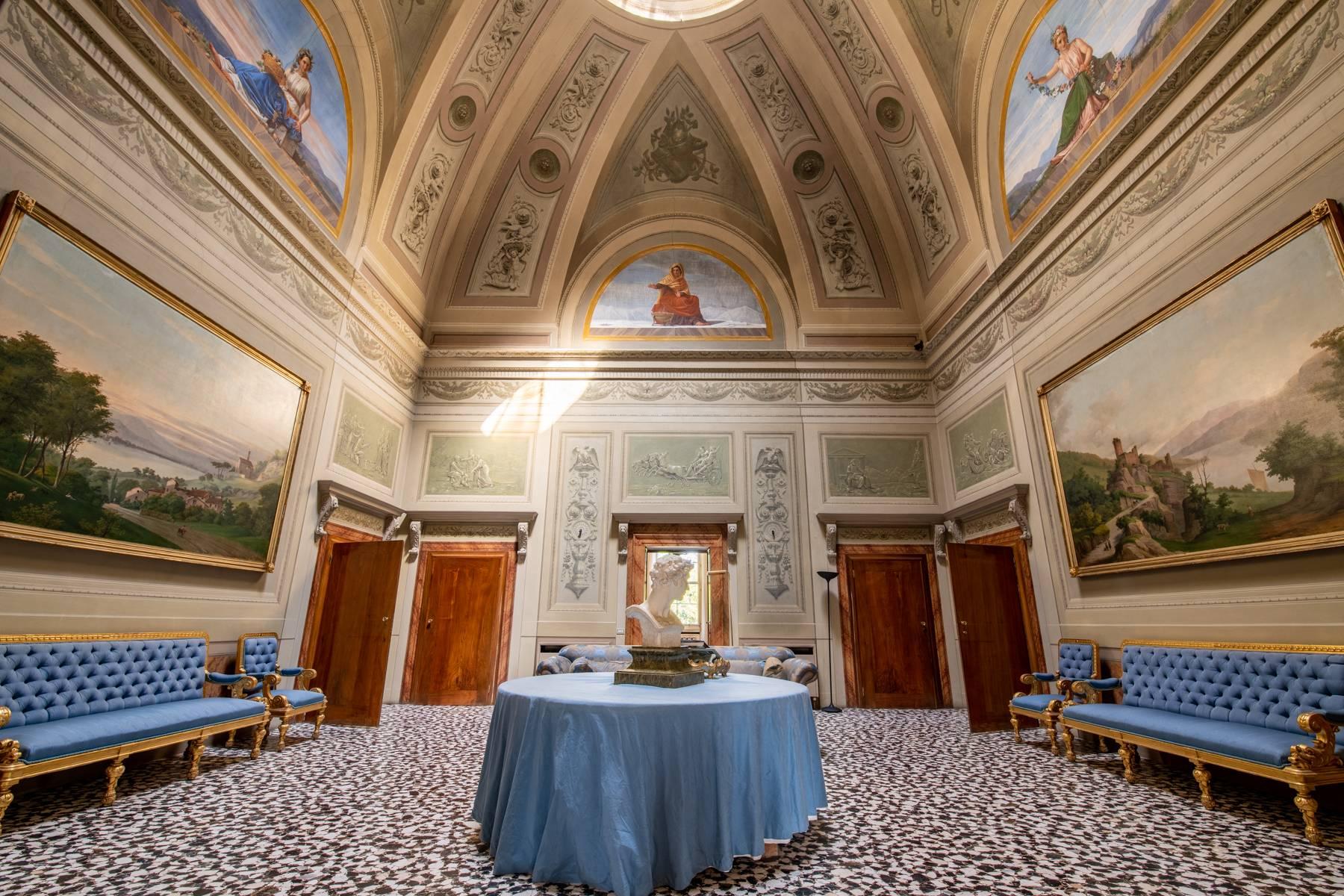 Elégante villa vénitienne avec parc romantique et dépendances - 20