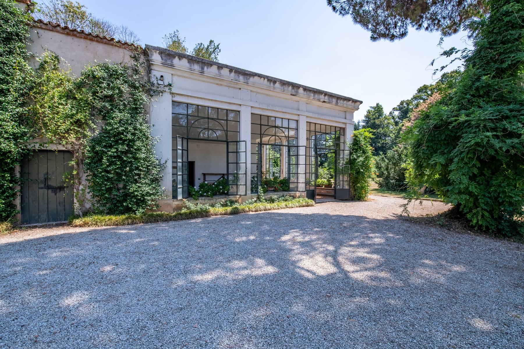 Elégante villa vénitienne avec parc romantique et dépendances - 31