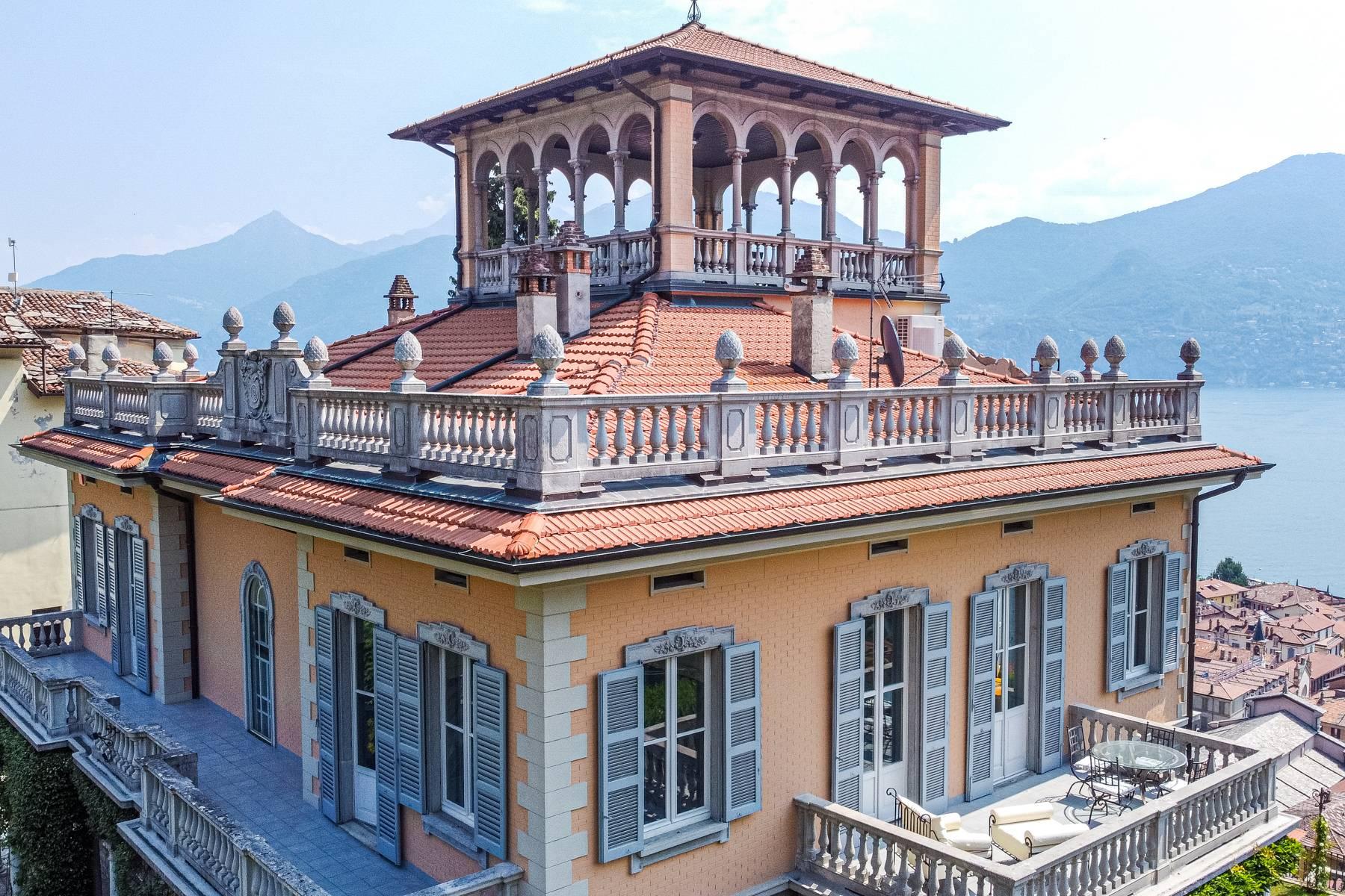 Prestigious palace in a commanding location in the town of Menaggio - 6