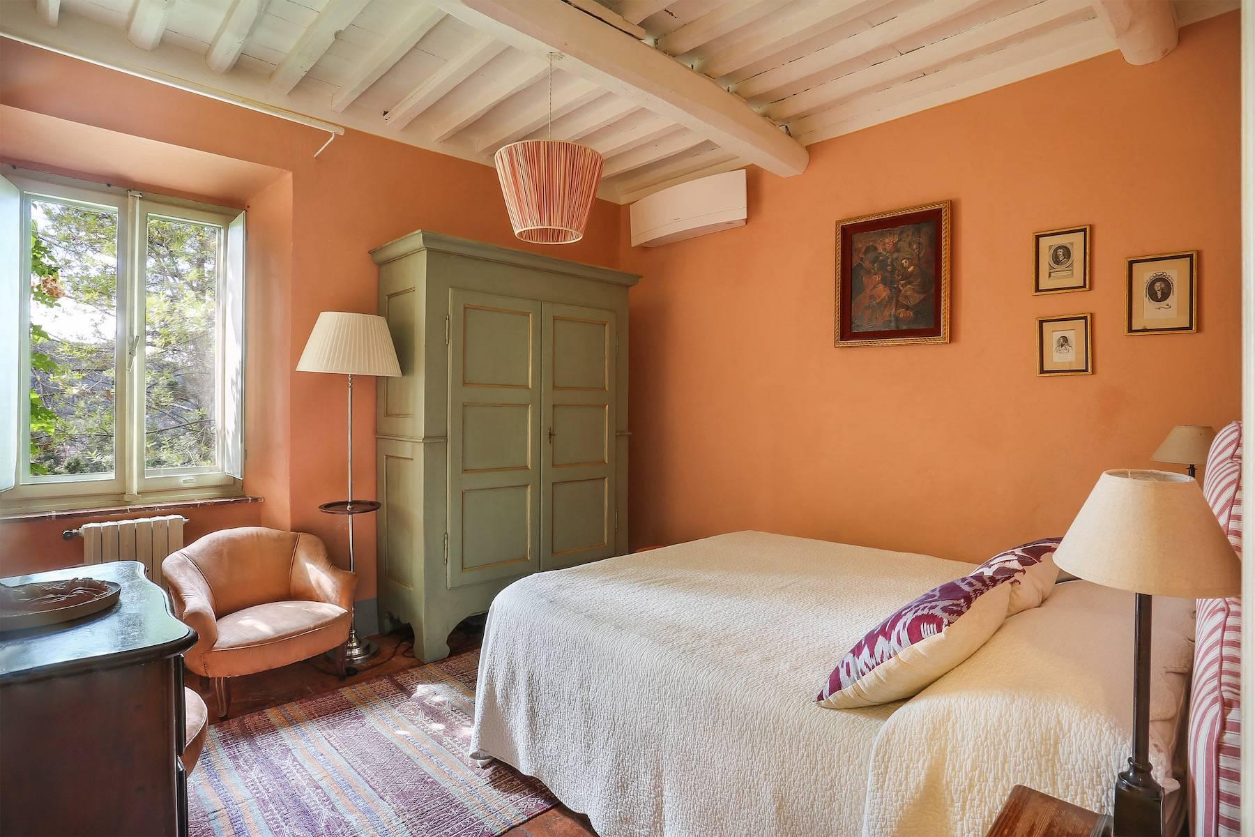 A majestic villa situated between Lucca and Camaiore - 22