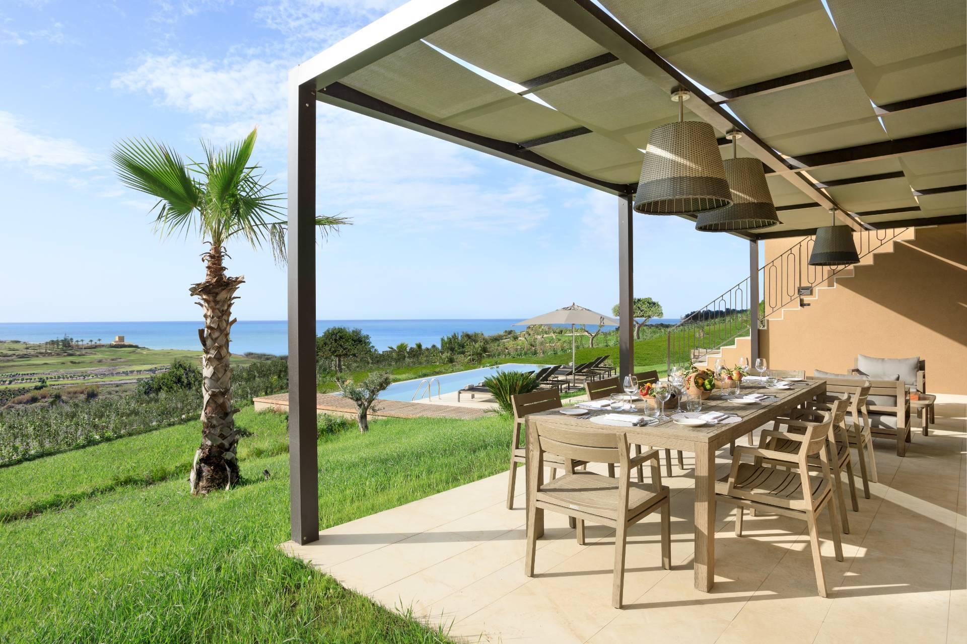 Splendida villa con quattro camere da letto con vista sulla costa meridionale siciliana - 20