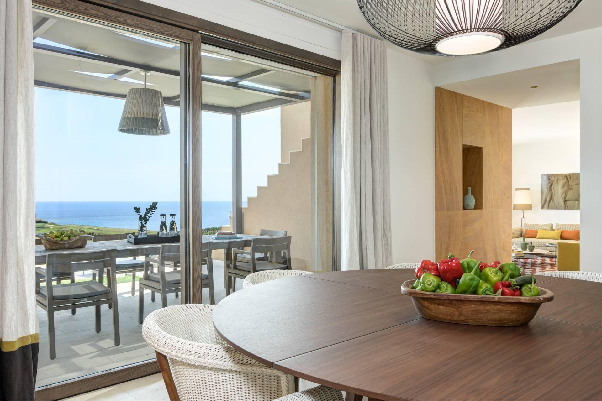 Splendida villa con quattro camere da letto con vista sulla costa meridionale siciliana - 13