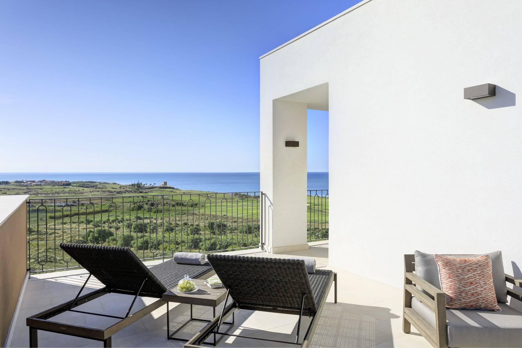Immersed in a sumptuous Sicilian garden with wonderful sea views - 8