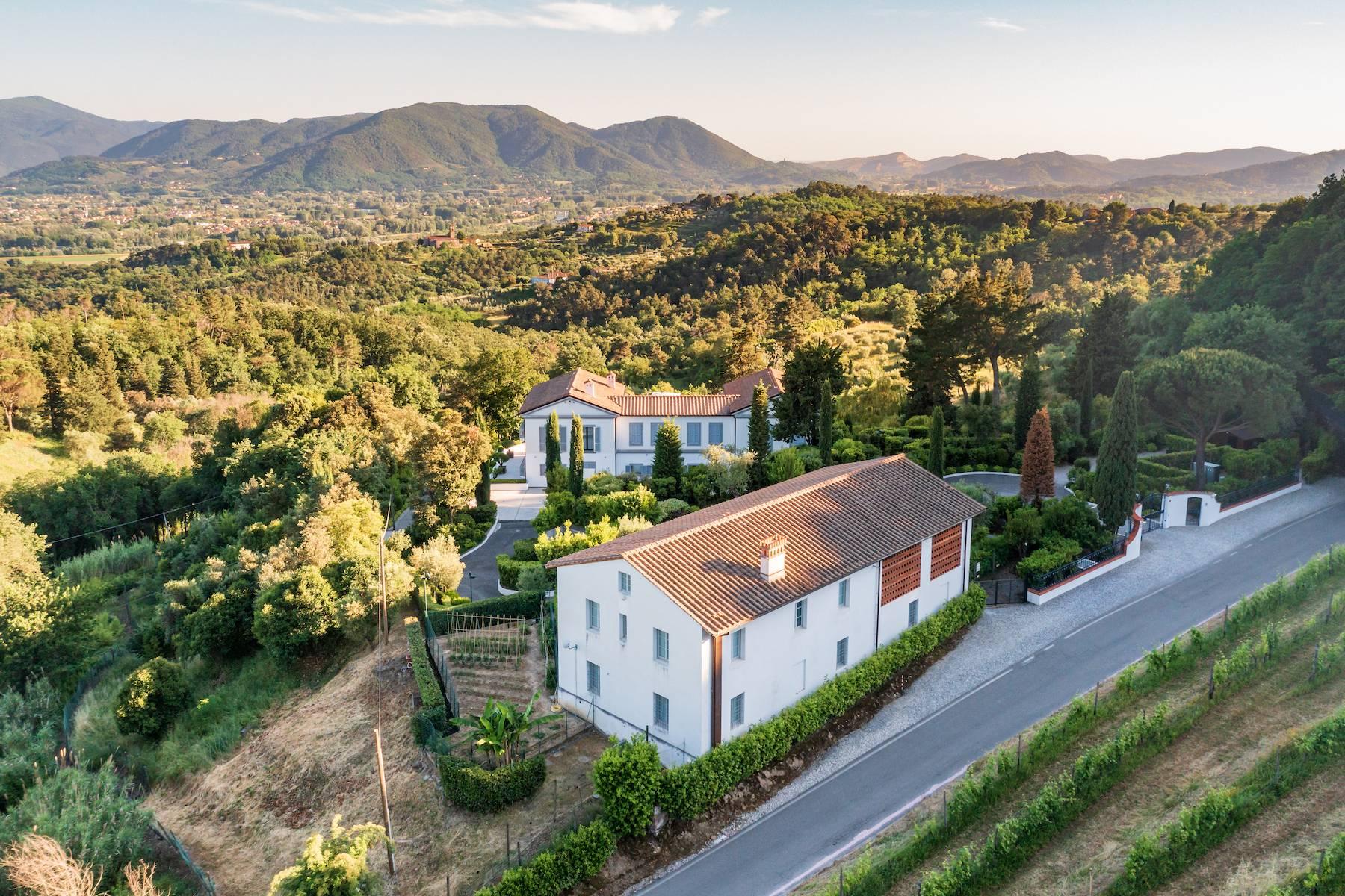 Majestätische Villa auf den Hügeln von Lucca - 4