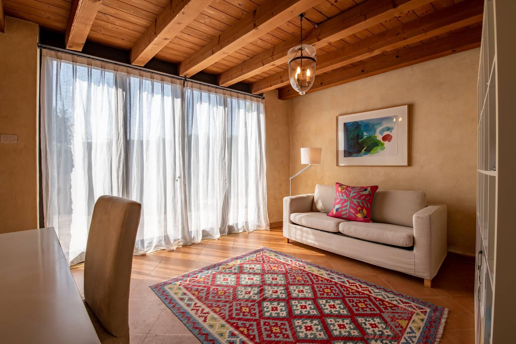 Elegant renoviertes Landhaus mit Swimmingpool in den Hügeln von Verona - 14