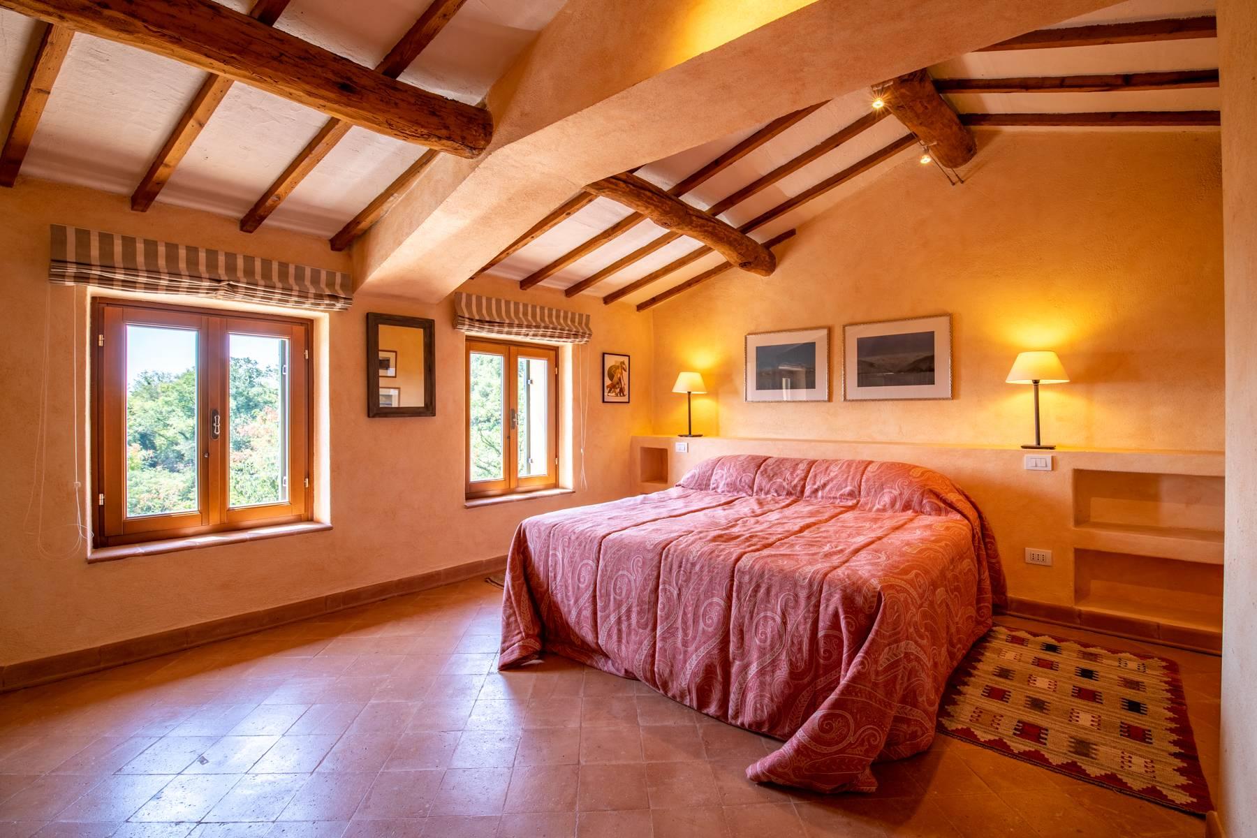 Elegant renoviertes Landhaus mit Swimmingpool in den Hügeln von Verona - 27