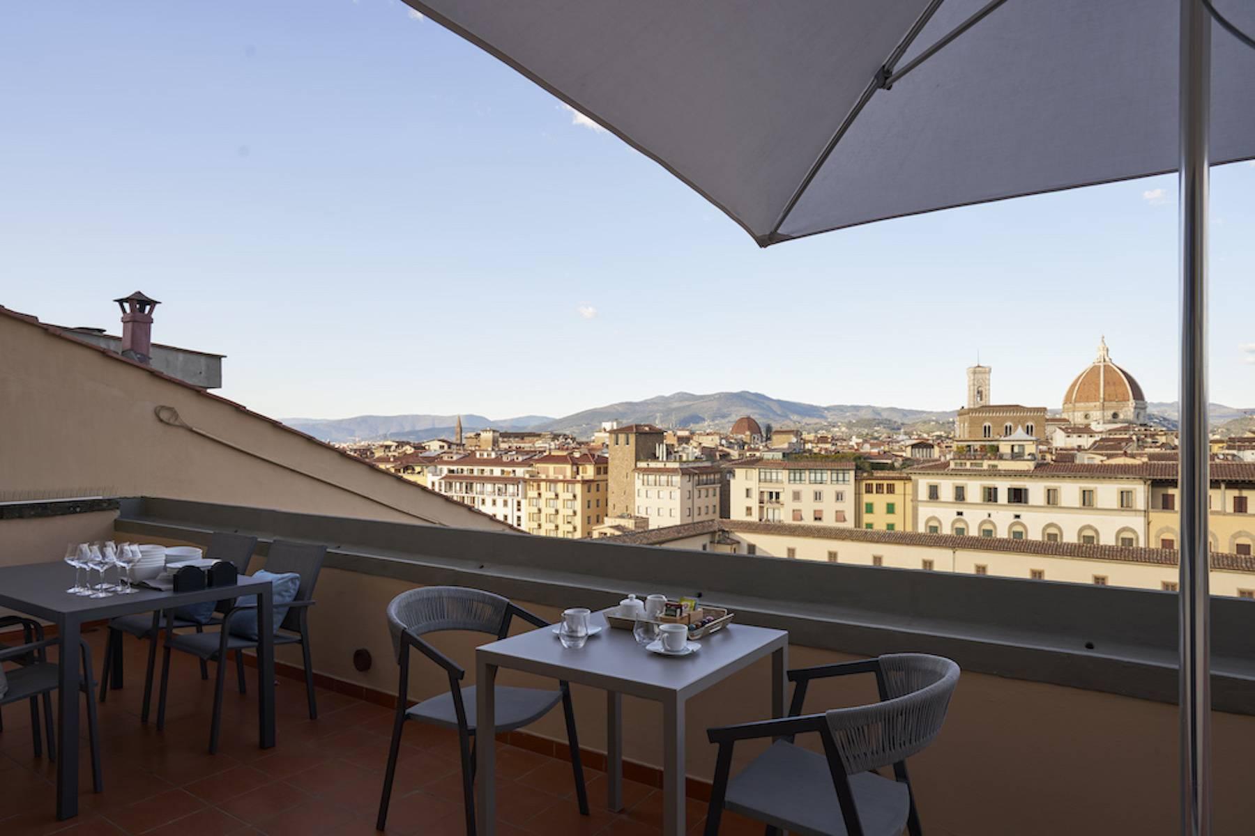 Luxueux penthouse moderne dans le centre de Florence - 5