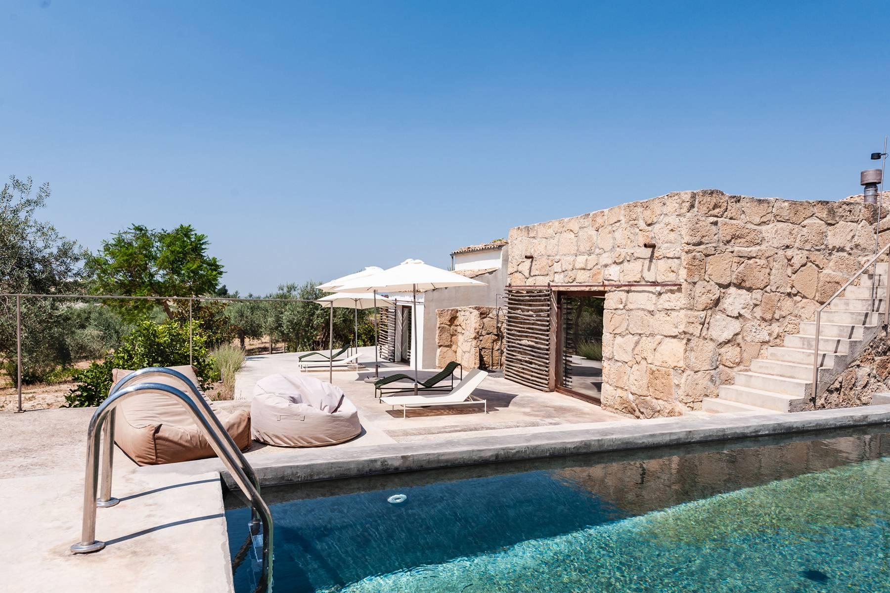 Country house with pool overlooking the Sicilian countryside - 23