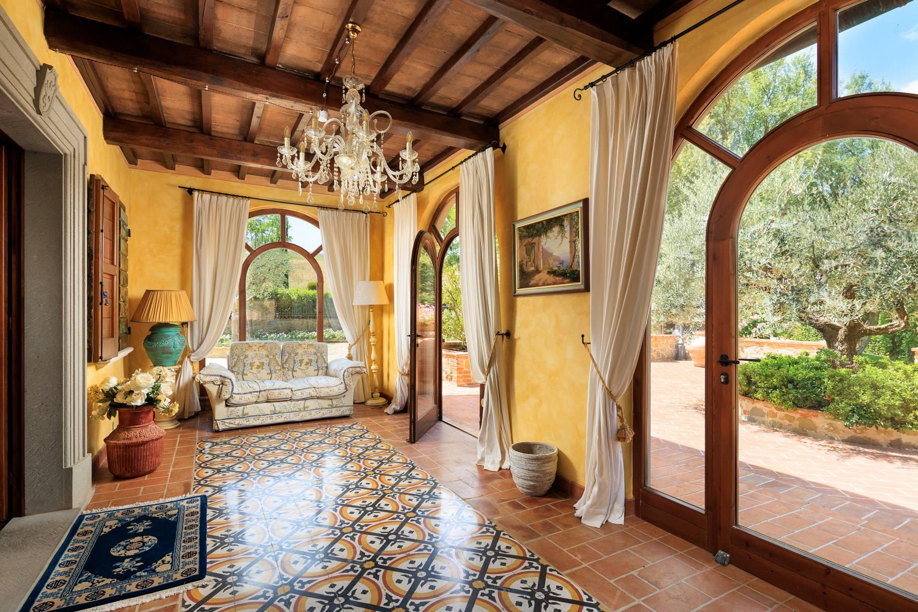 Luxury villa with pool and horse facilities in Panicale - 12
