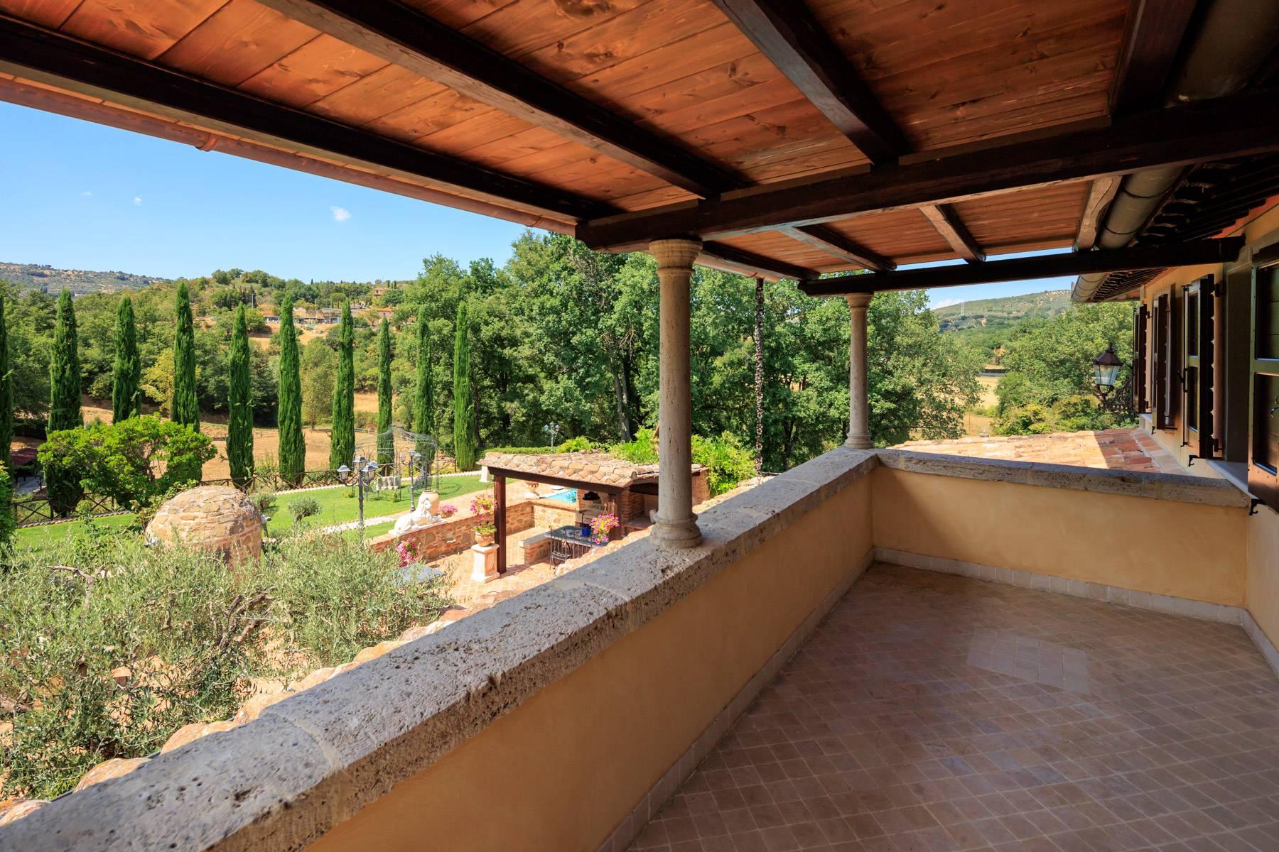 Luxury villa with pool and horse facilities in Panicale - 29