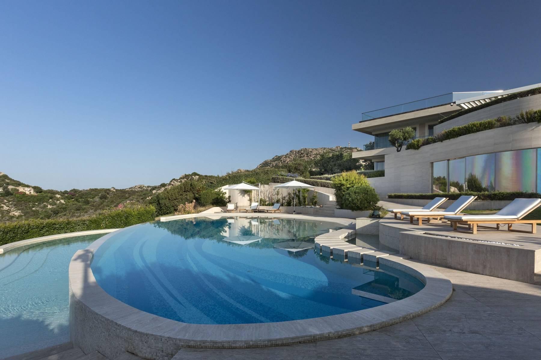 Prestigious and elegant villa located in the heart of the Costa Smeralda - 20