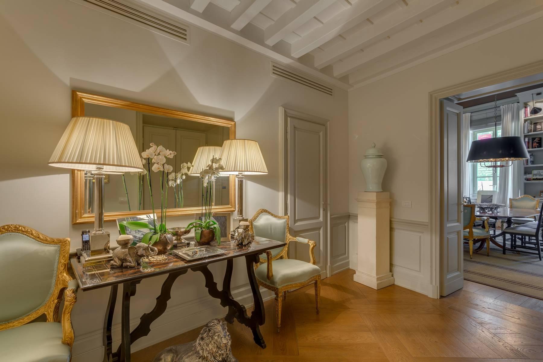 Una lussuosa residenza fiorentina a pochi passi da Palazzo Pitti - 17
