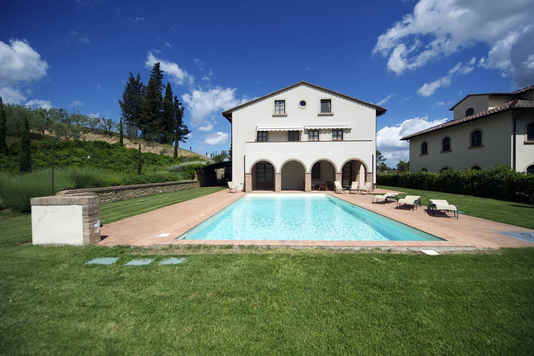 Outstanding wine estate in San Gimignano - 20