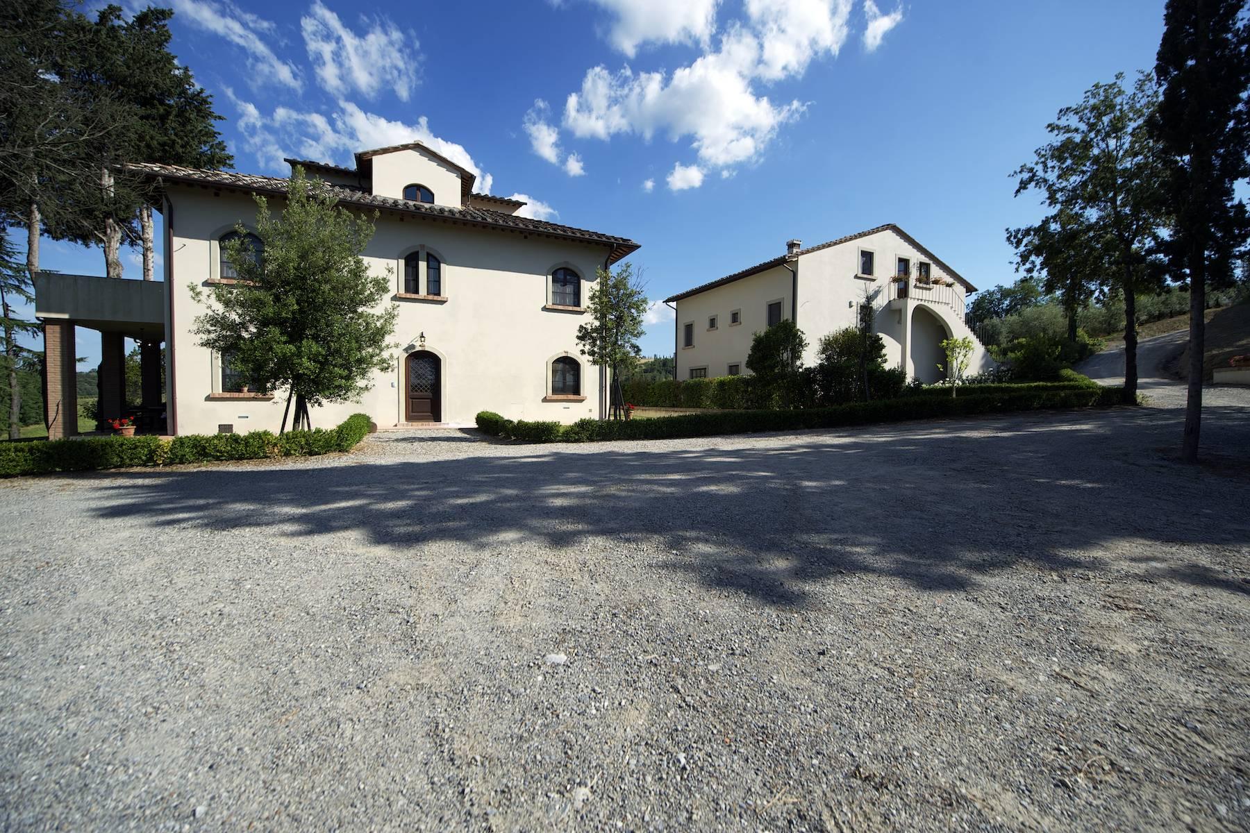 Outstanding wine estate in San Gimignano - 18