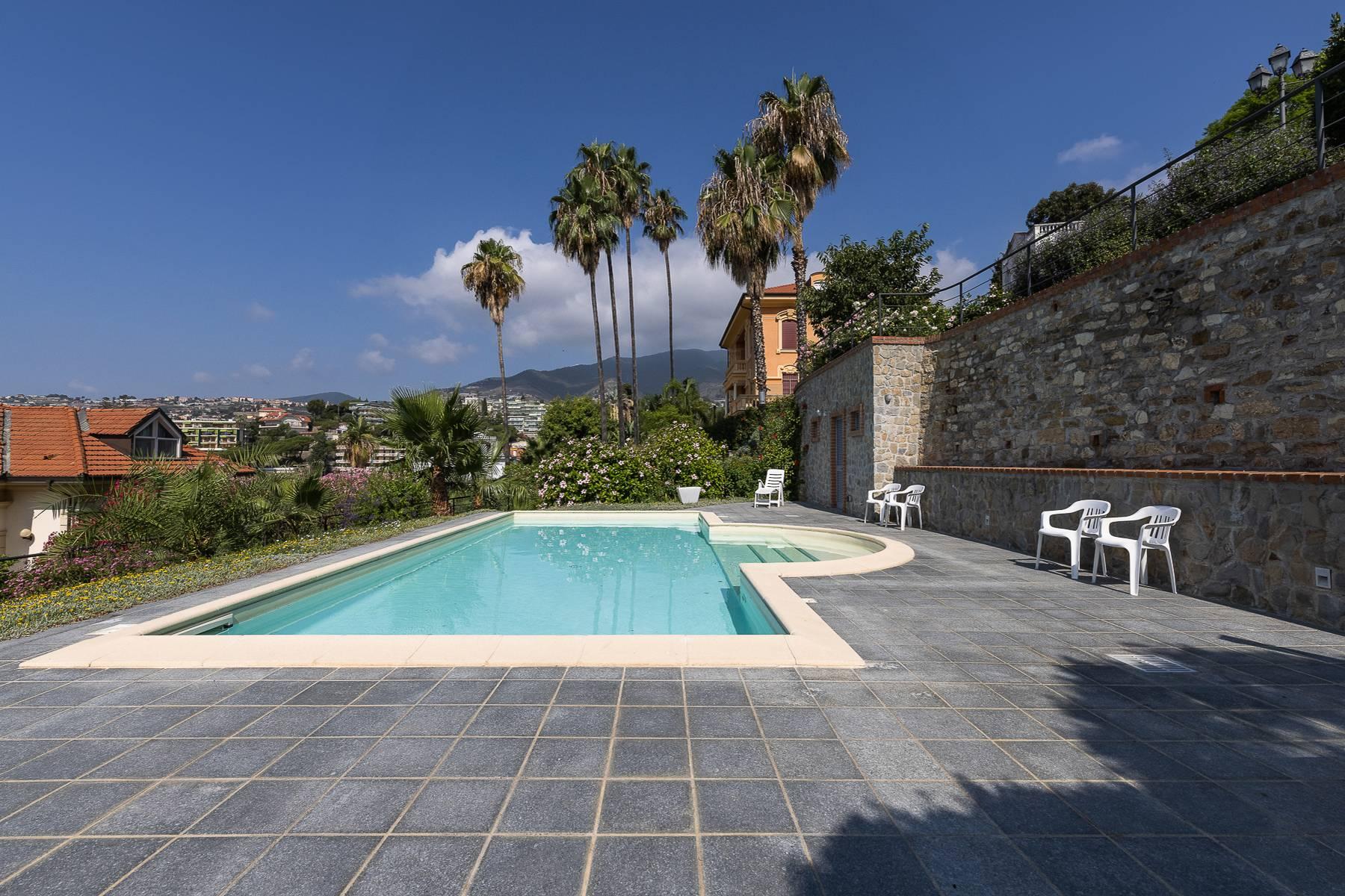 Prestigiosa villa sulla prima collina di Sanremo - 24