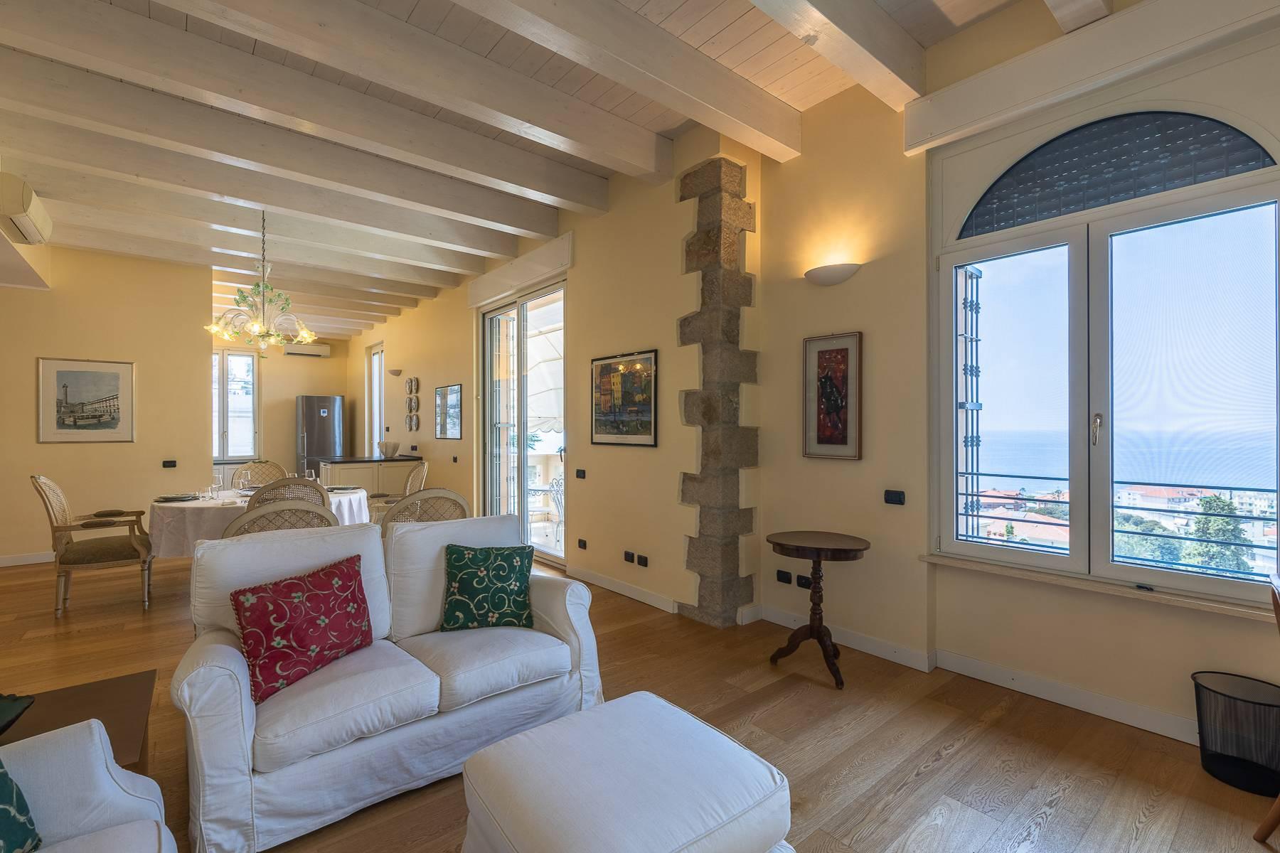 Prestigiosa villa sulla prima collina di Sanremo - 16