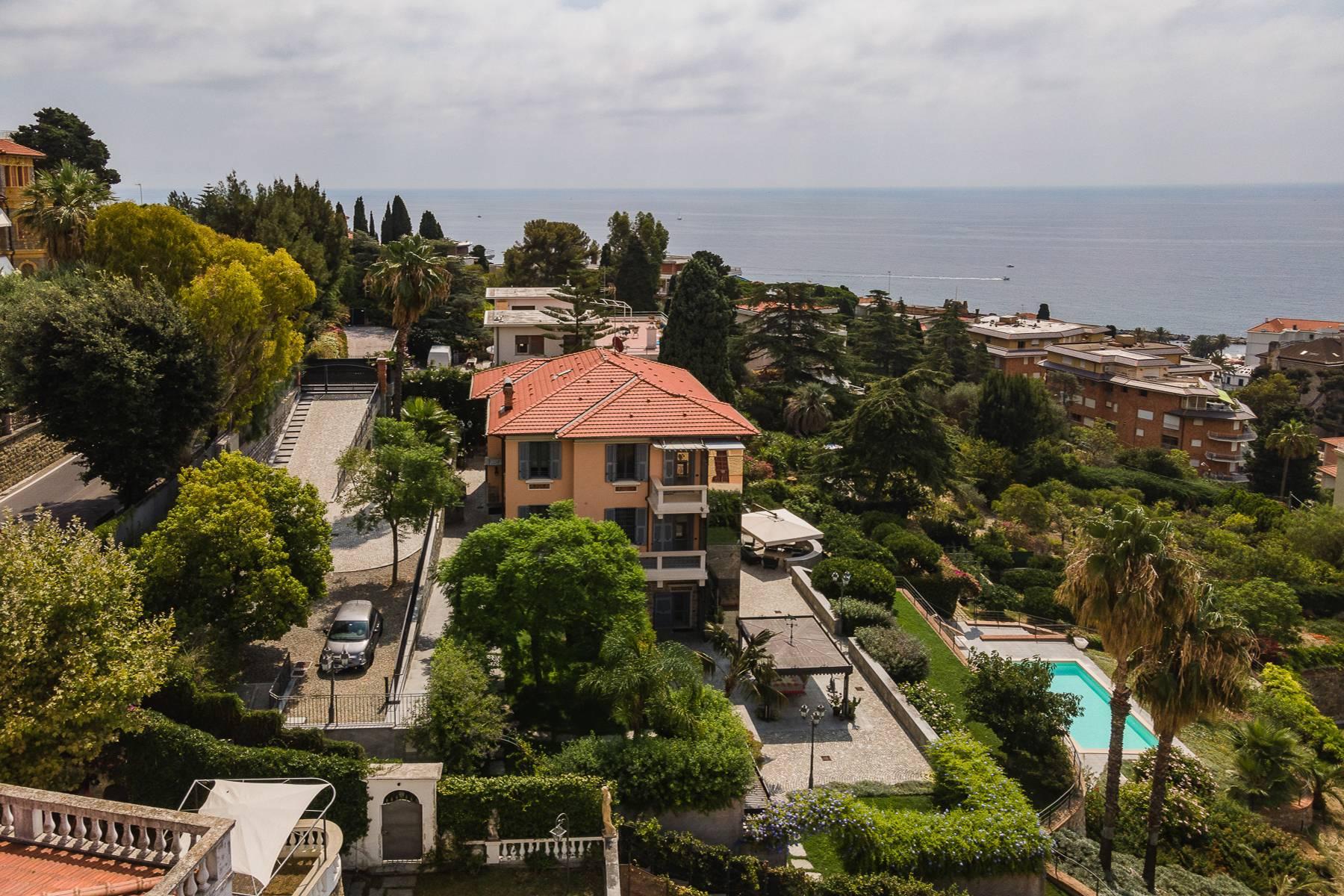 Prestigiosa villa sulla prima collina di Sanremo - 27