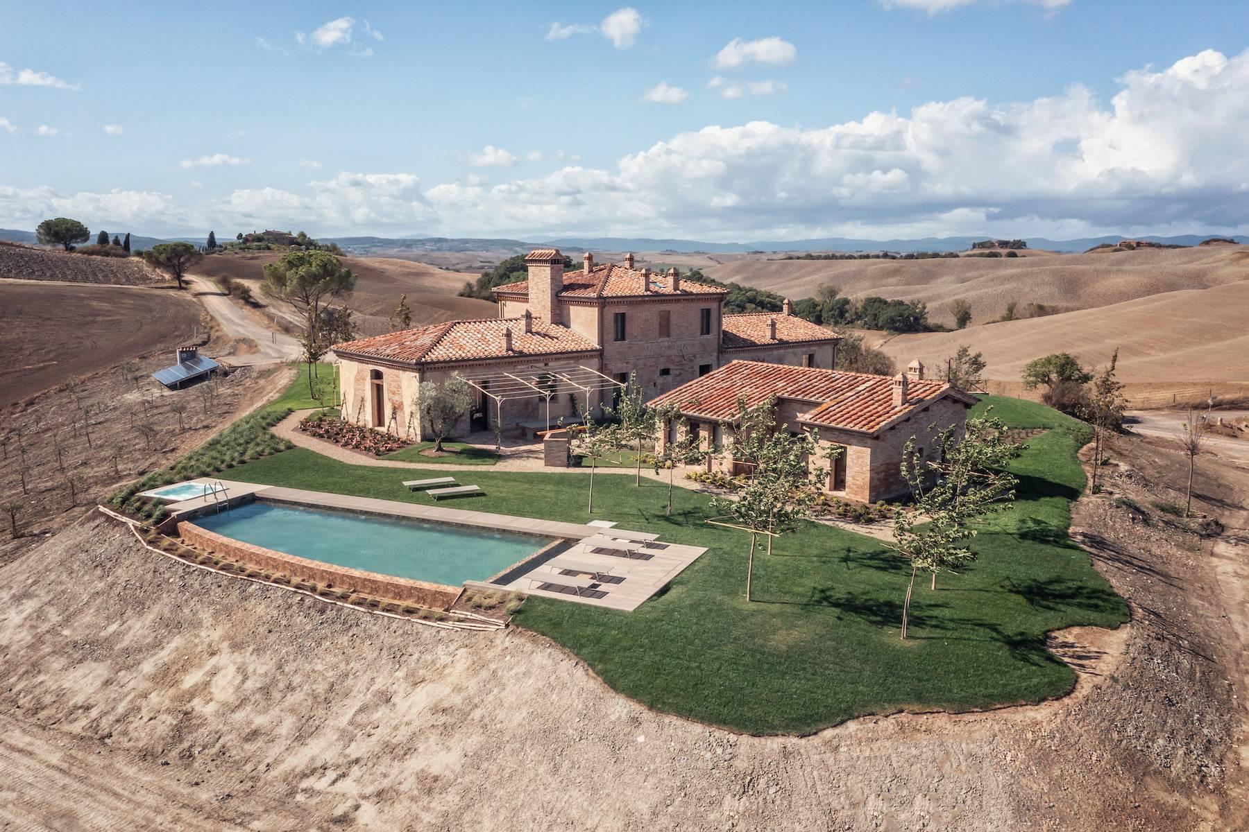 Splendida proprietà in collina nel cuore della Toscana con vista a 360 gradi - 27