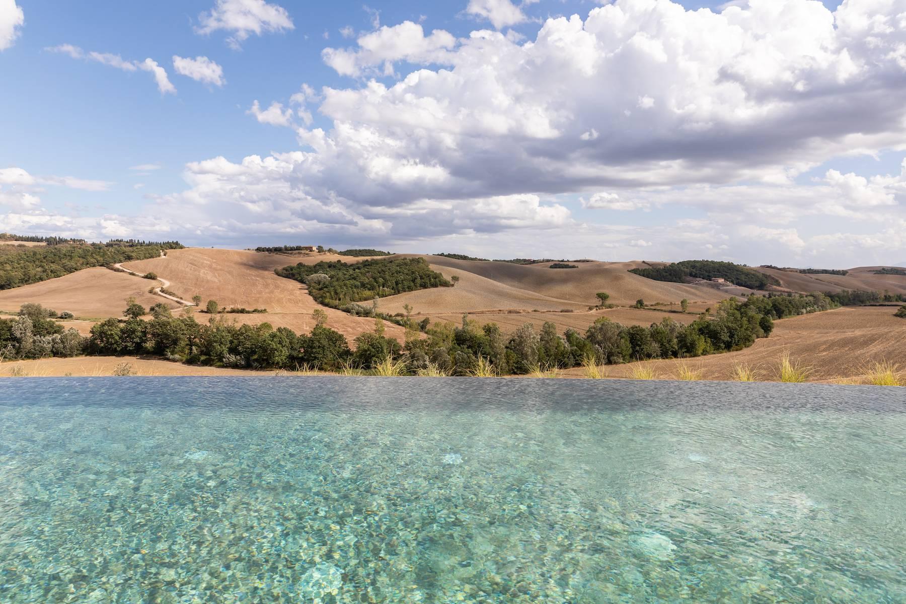 Splendida proprietà in collina nel cuore della Toscana con vista a 360 gradi - 23
