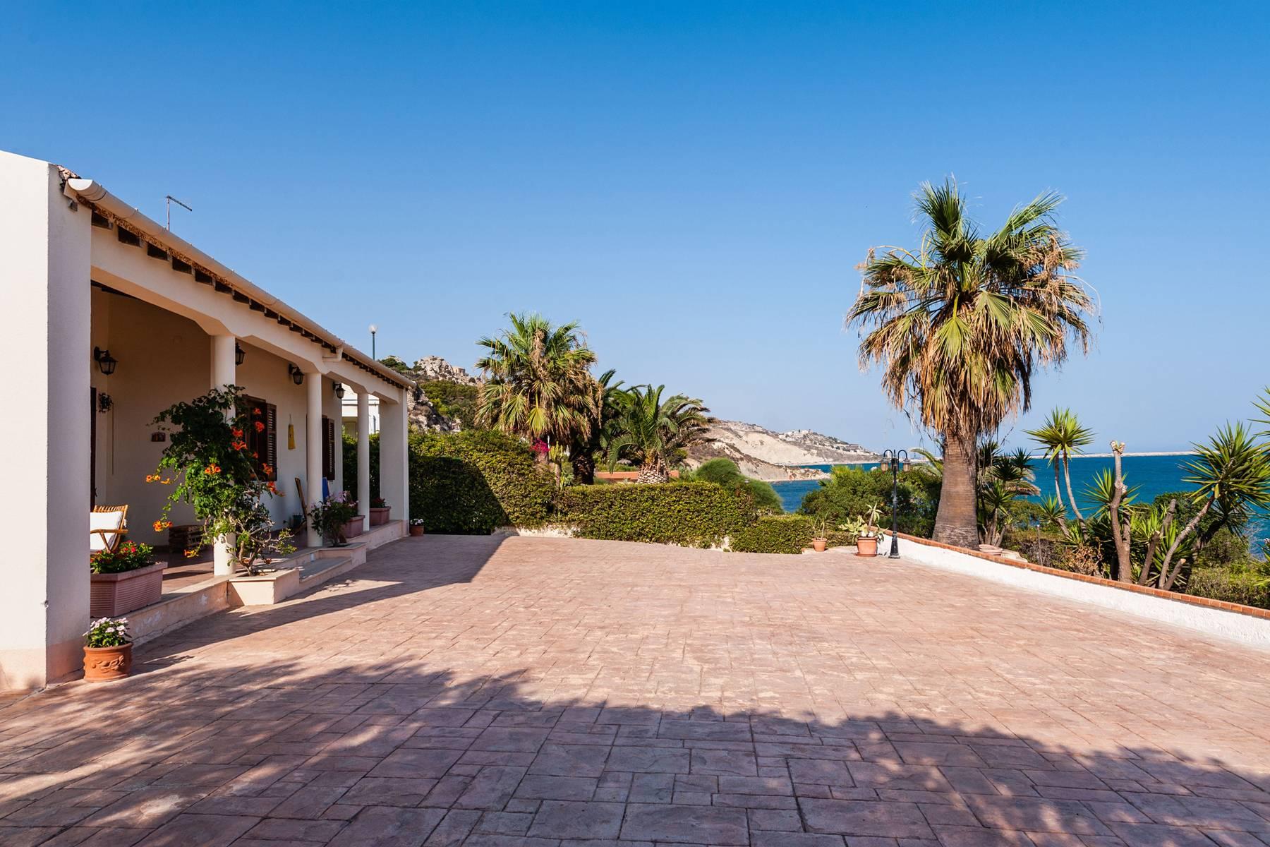 Exclusive villa on the coast of Licata - 8