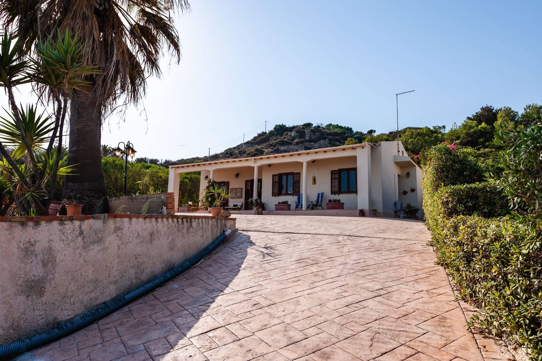 Exclusive villa on the coast of Licata - 19
