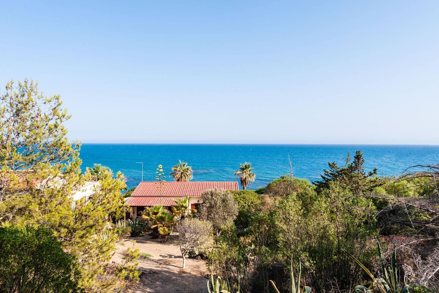 Exclusive villa on the coast of Licata - 16