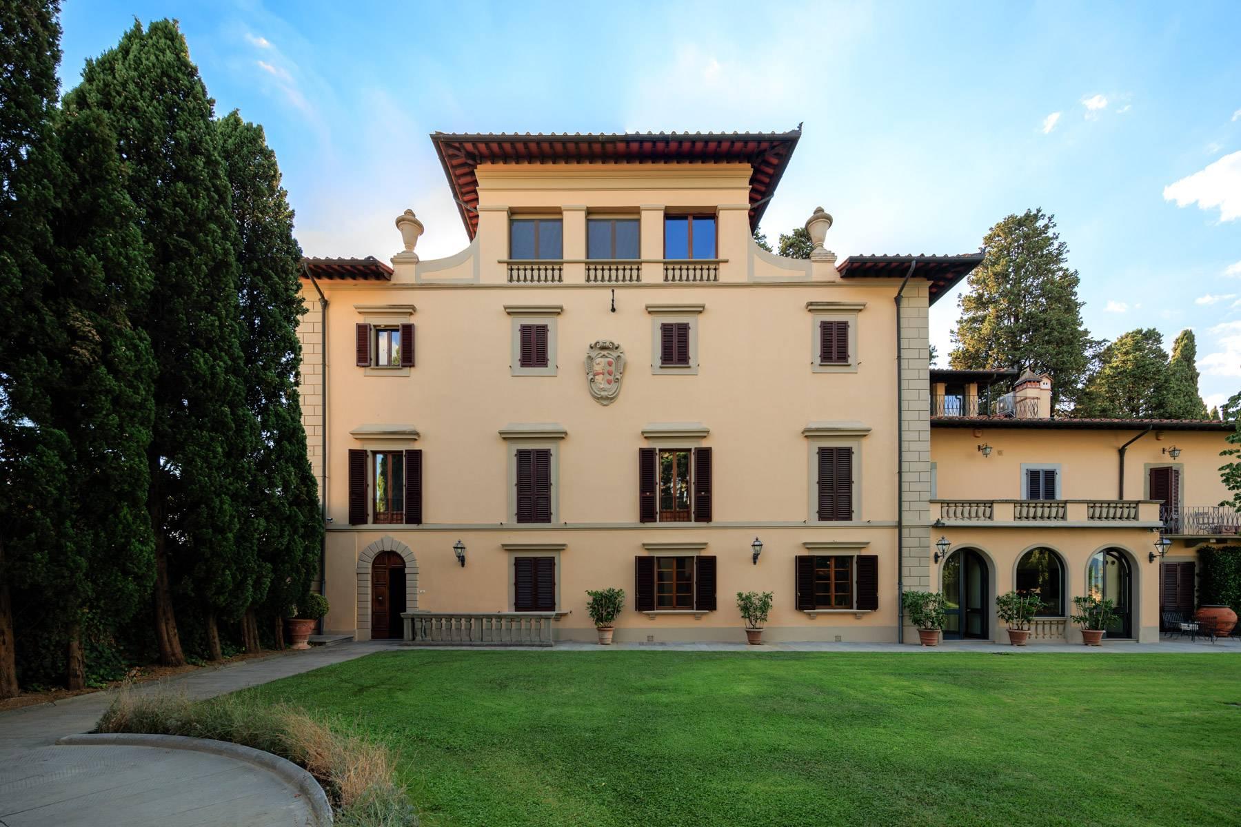 Appartamento in Villa Storica sulle colline di Carmignano - 19