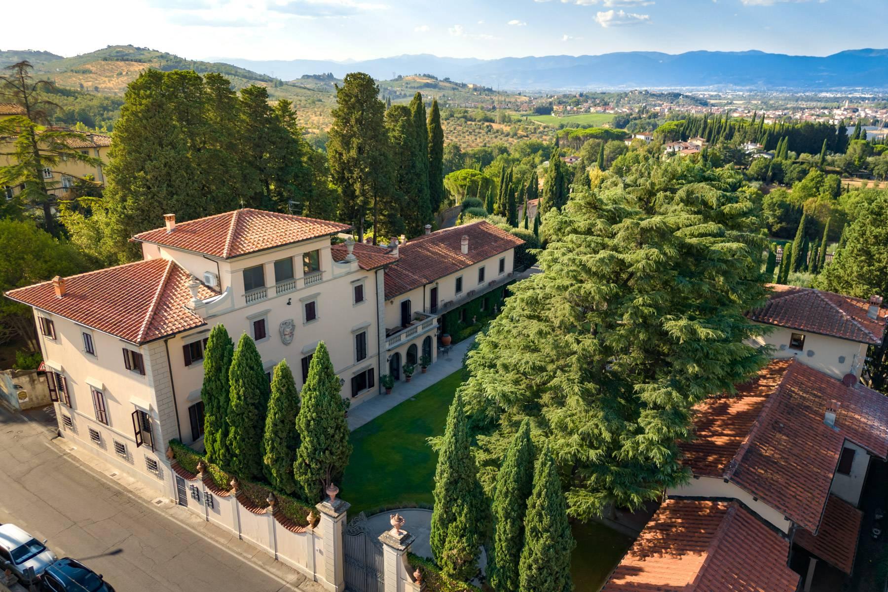 Repräsentative Wohnung in einer historischen Residenz auf den Hügeln von Carmignano - 4