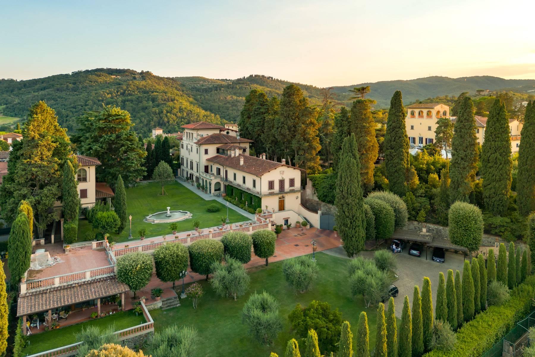 Elegant apartment in a historic Tuscan mansion - 33