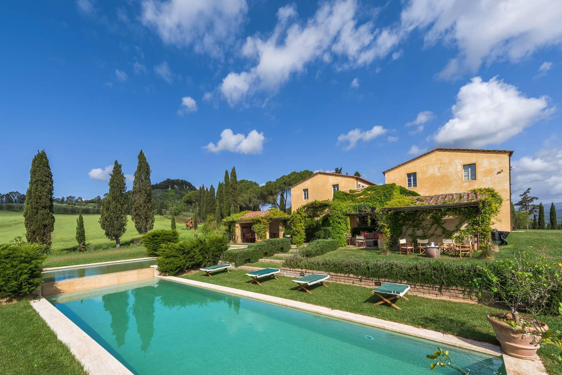 A marvelous luxury mansion in the Tuscan countryside - 1