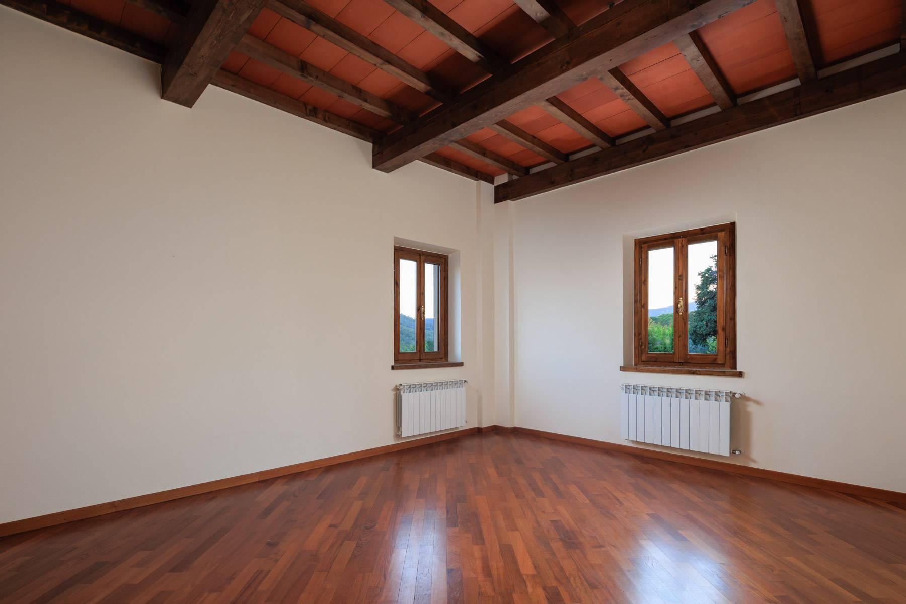 Wohnung in einer historischen Villa auf den Hügeln von Carmignano - 9