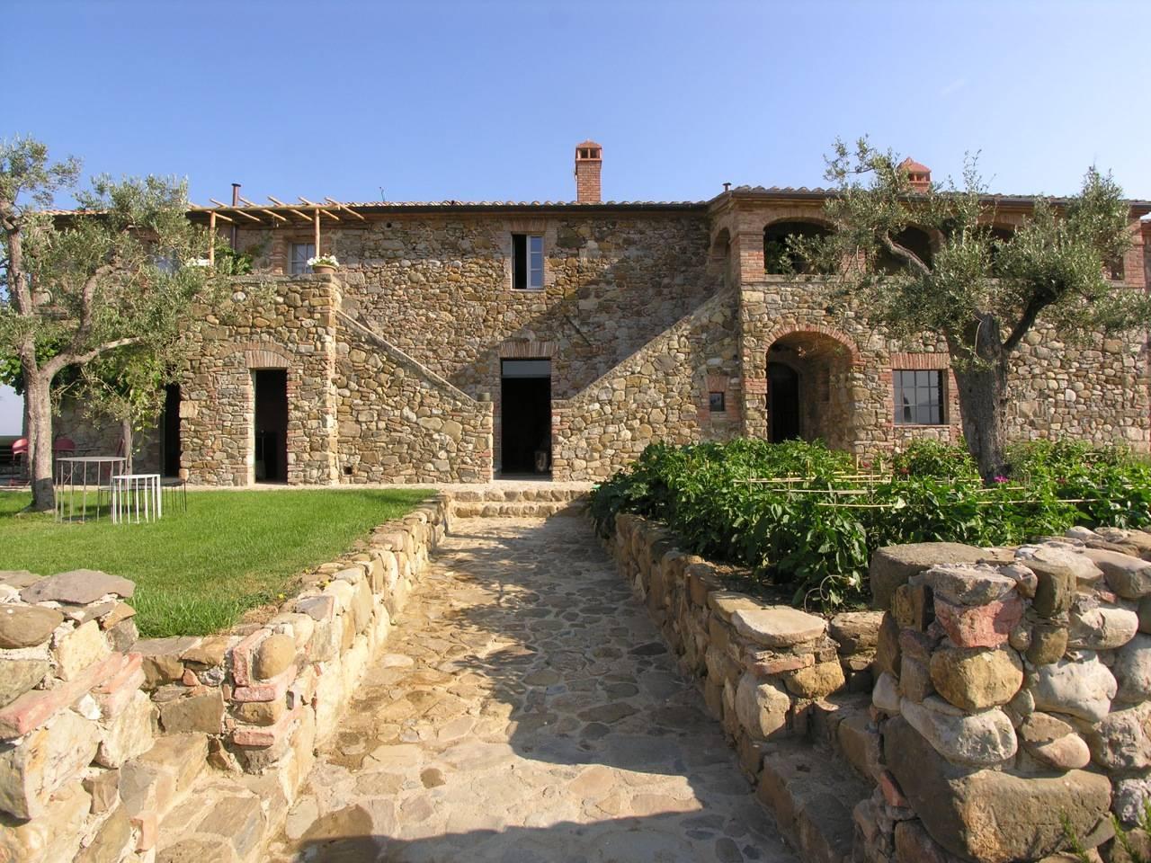 A superb and stylish farmhouse in Val d'Orcia - 1