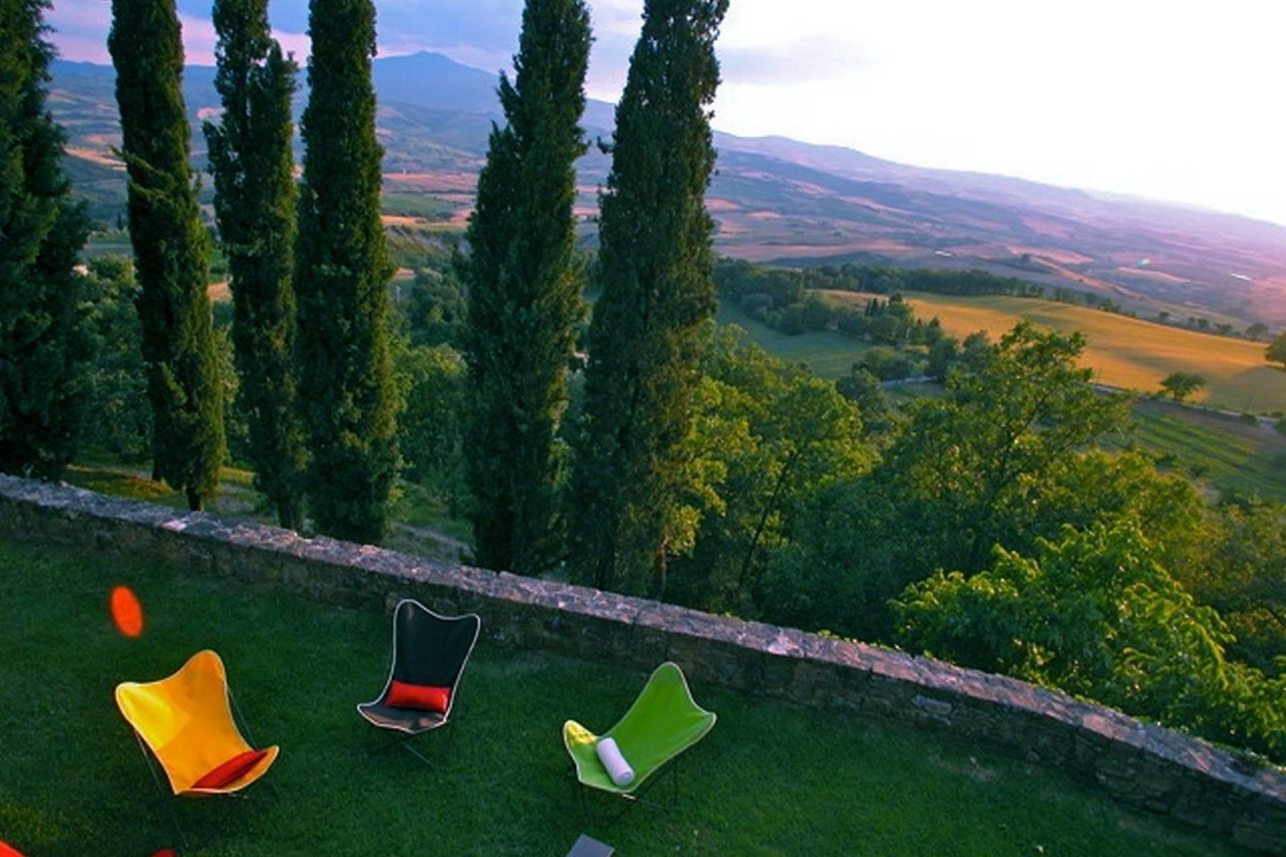 A charming villa in the enchanting Val d'Orcia valley - 14