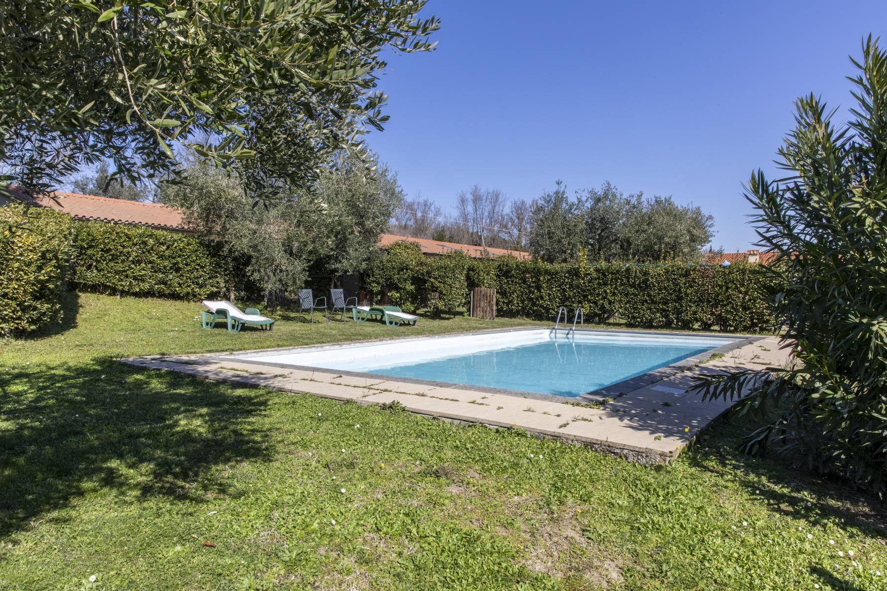 Country Resort in an enchanting location with pool and 3ha of park out of Rome - 2