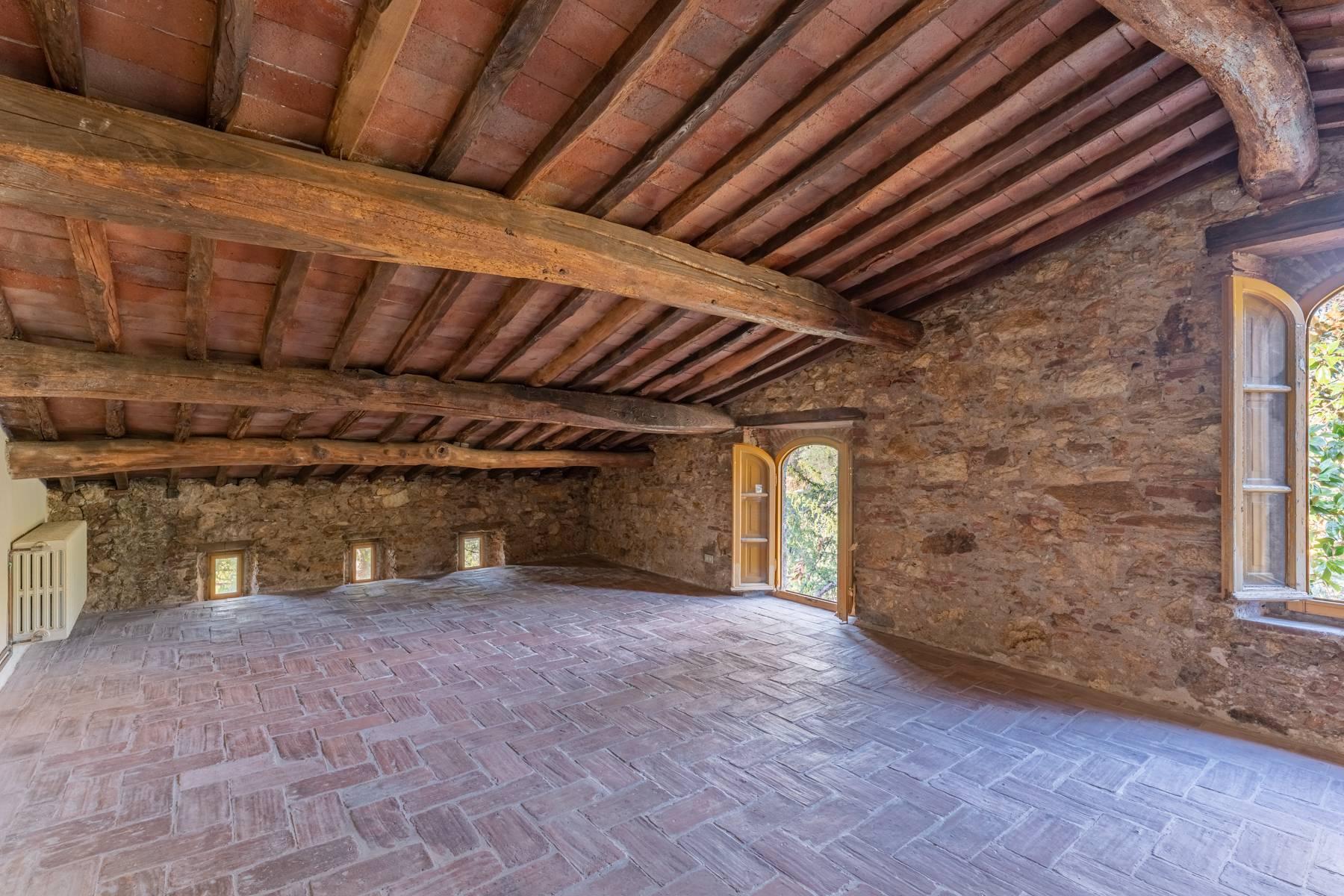 Superb villa with breathtaking views of the Lucca countryside - 22