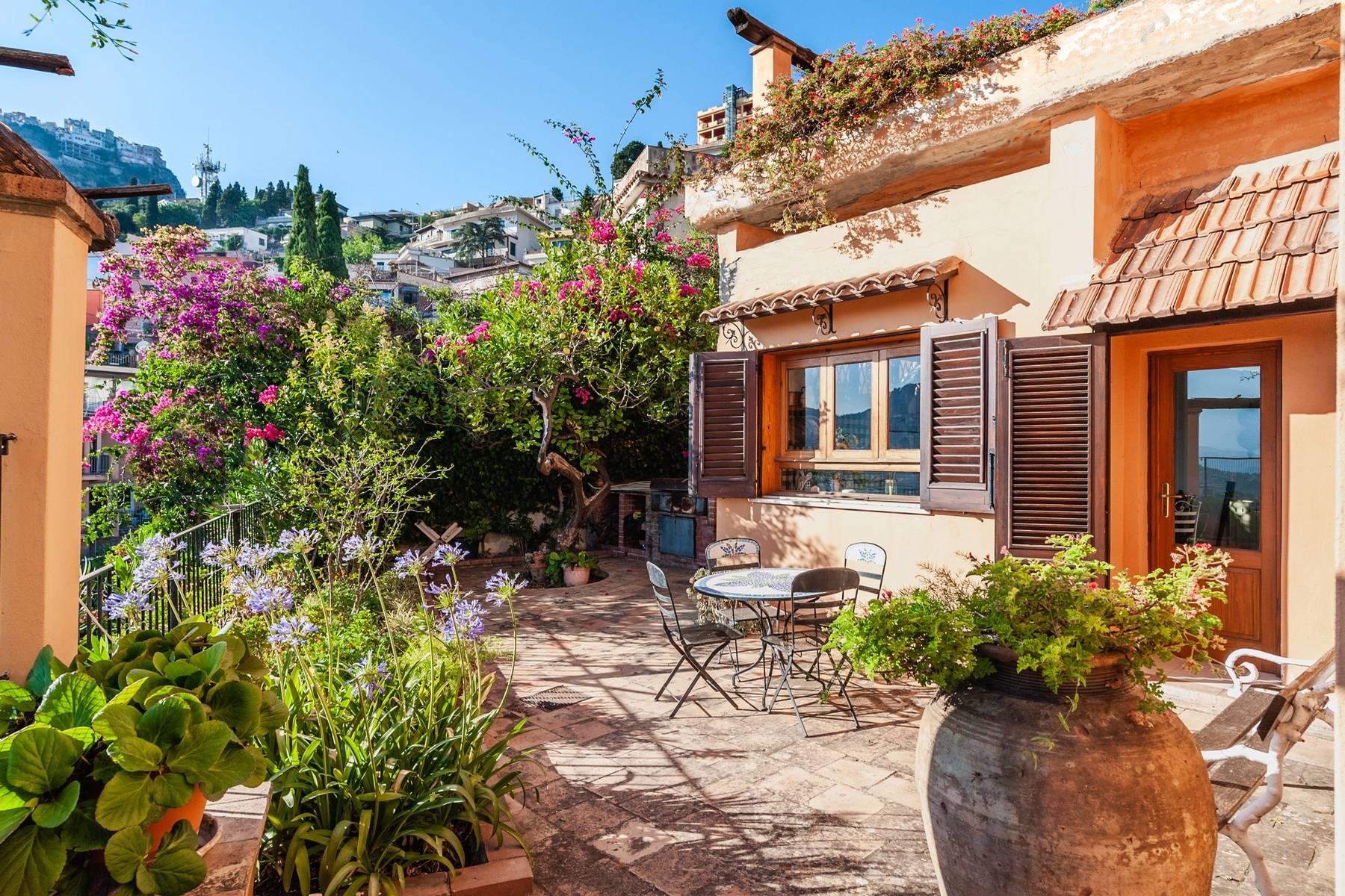 Villa a Taormina con  giardino e vista panoramica - 1